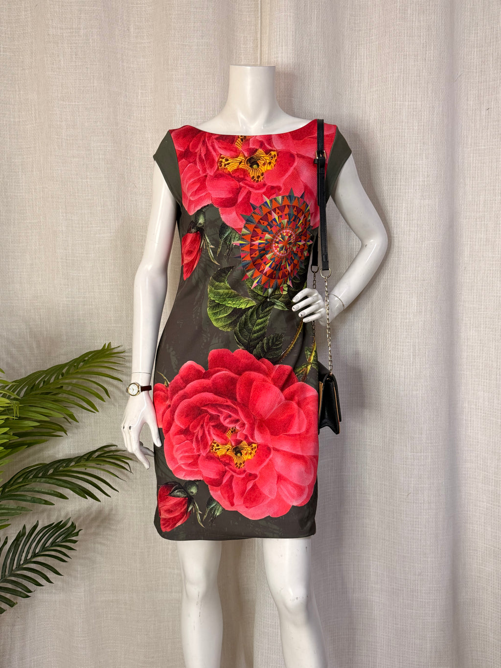 Desigual Floral Mandala Cap Sleeve Sheath Dress - Size Medium (Bust 34")