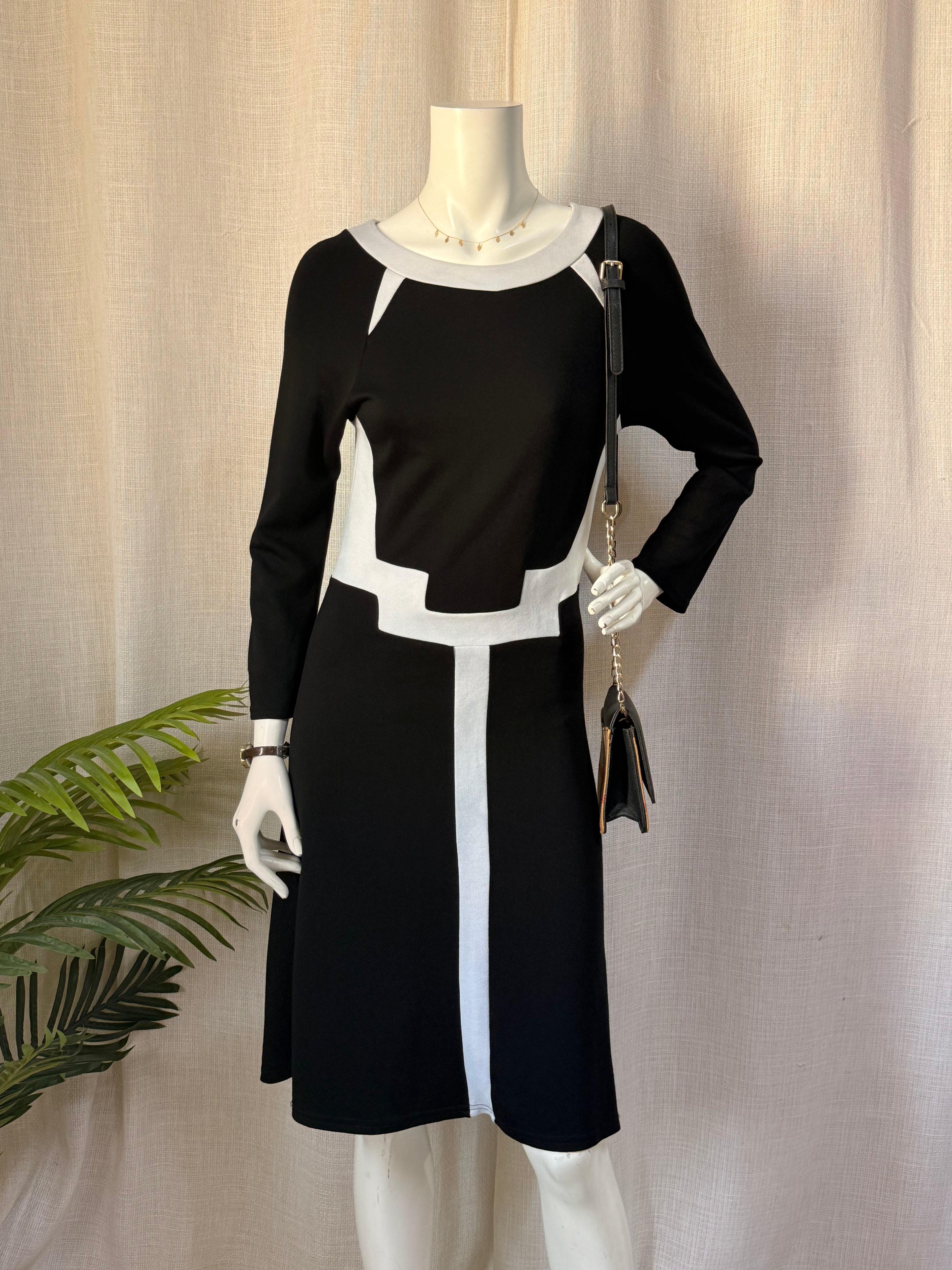 Aquamarina Paris Monochrome Geometric Milano Midi Dress – UK 12 / FR 40 | Medium