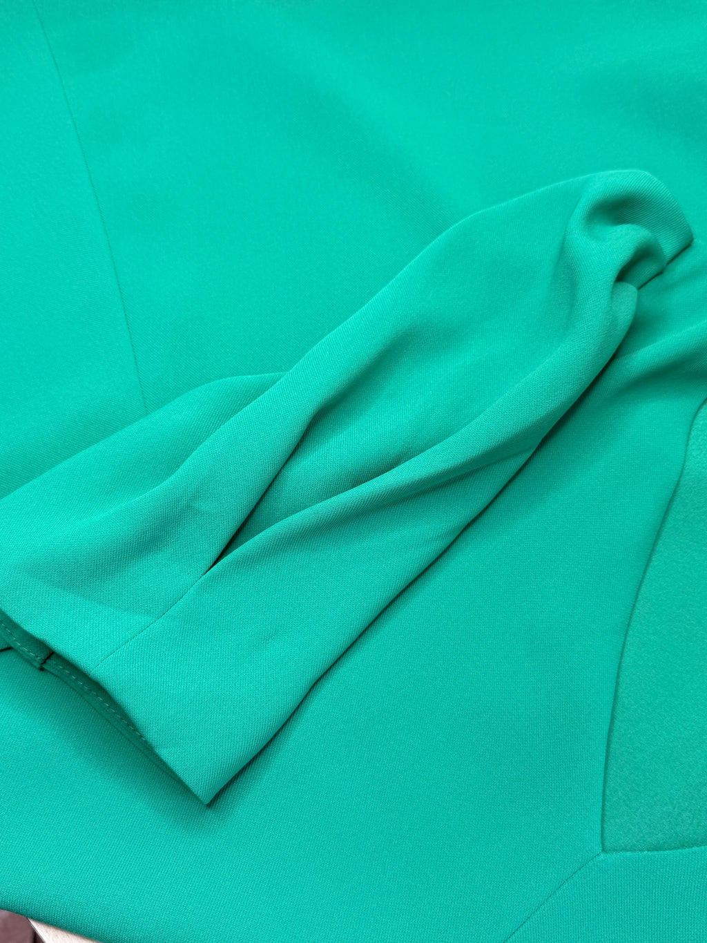 Zara Emerald Green V-Neck Puff Sleeve Shift Dress (Size M)
