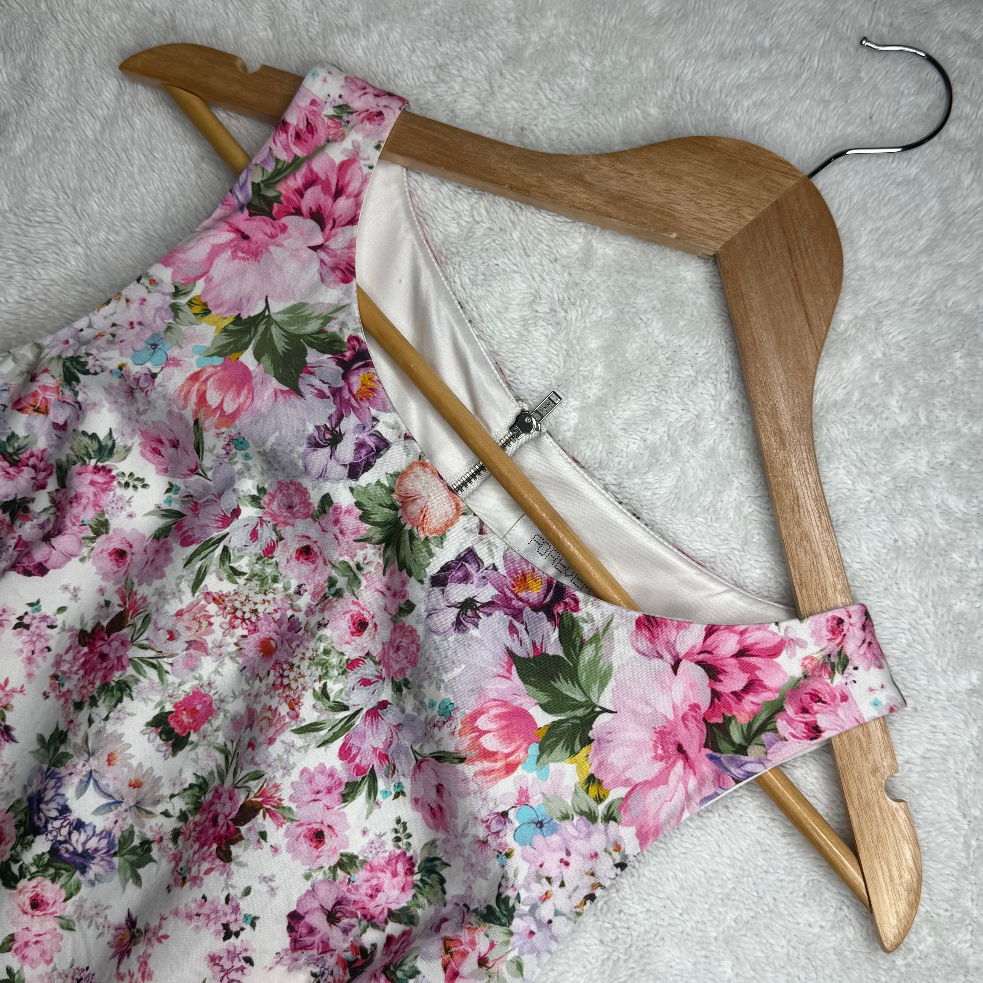 Forever New Floral Print Bodycon Mini Dress