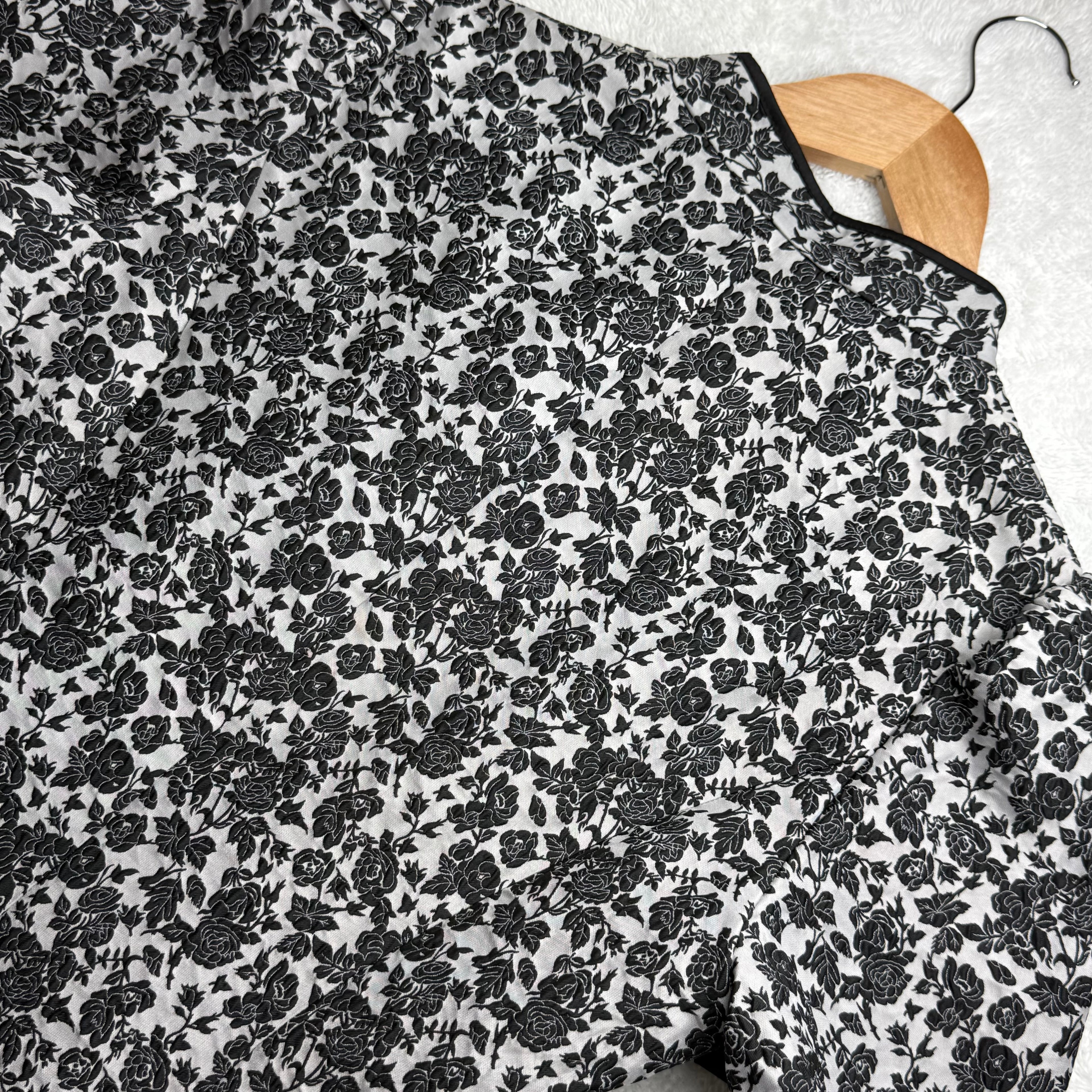 Goelia Black and White Floral Dress (Like New)