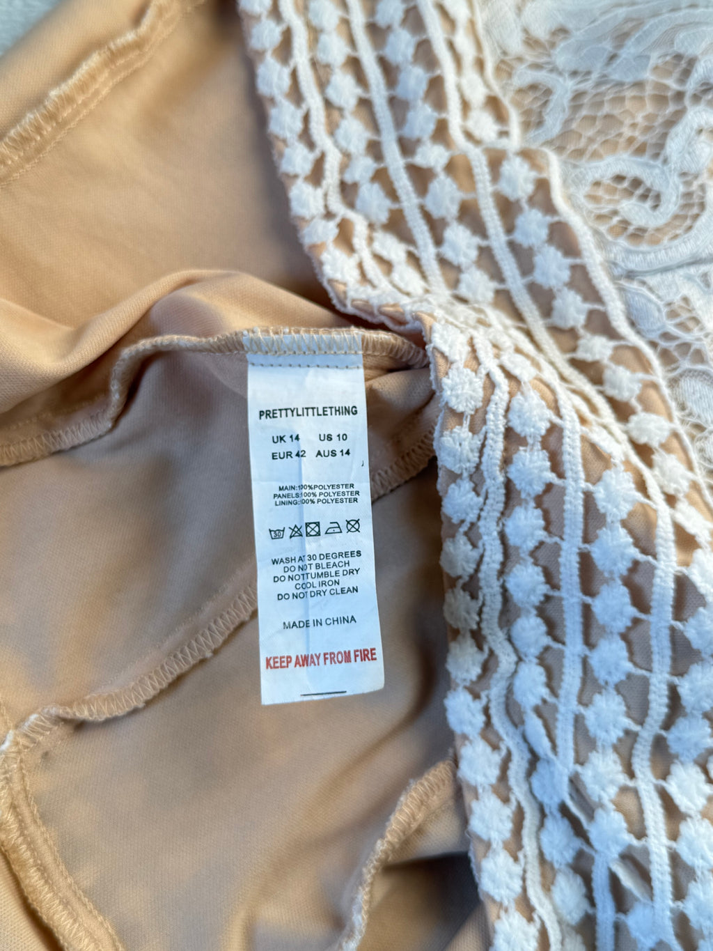 PrettyLittleThing Cream Lace Halterneck Bodycon Dress | UK 14