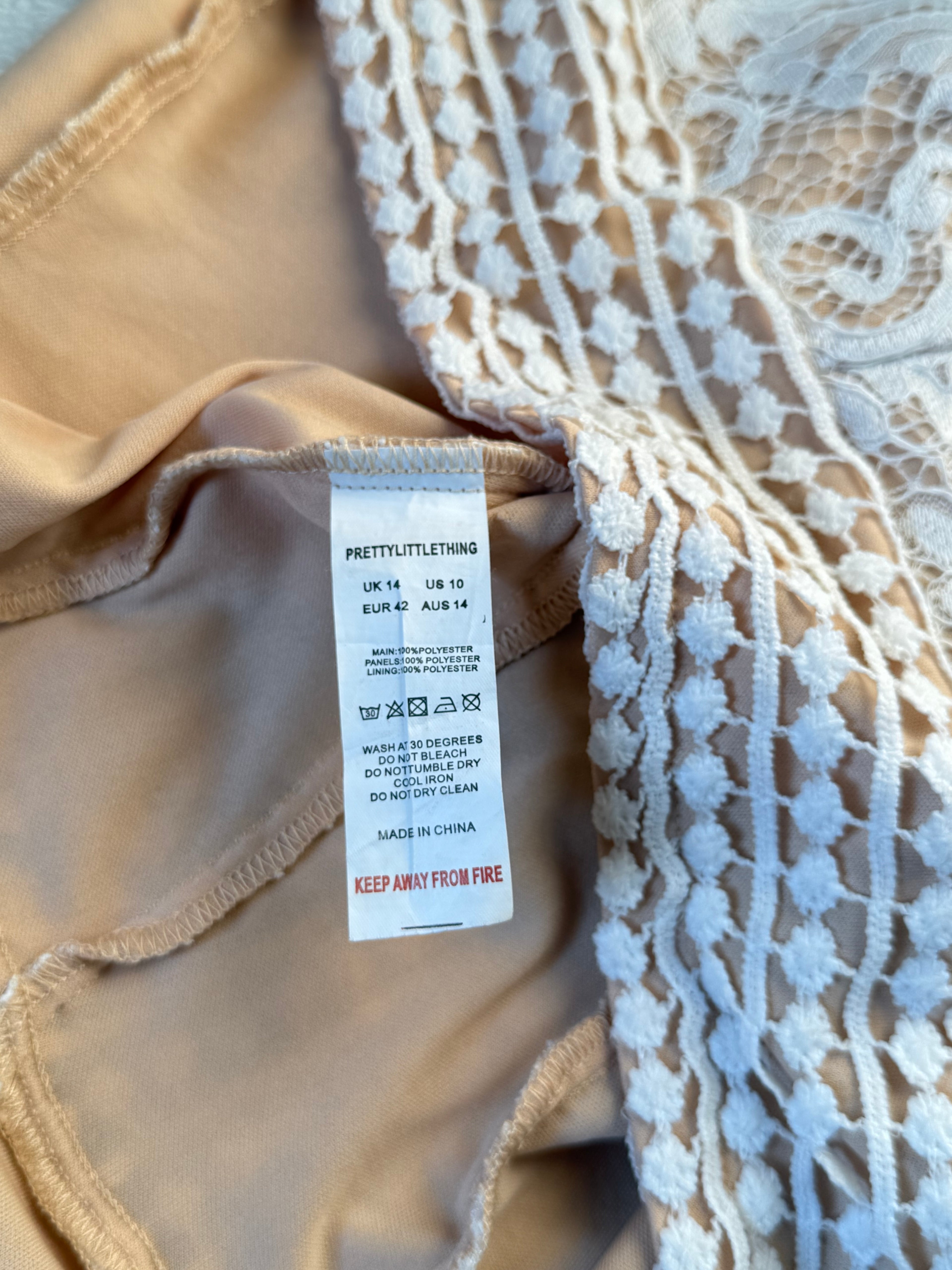 PrettyLittleThing Cream Lace Halterneck Bodycon Dress | UK 14