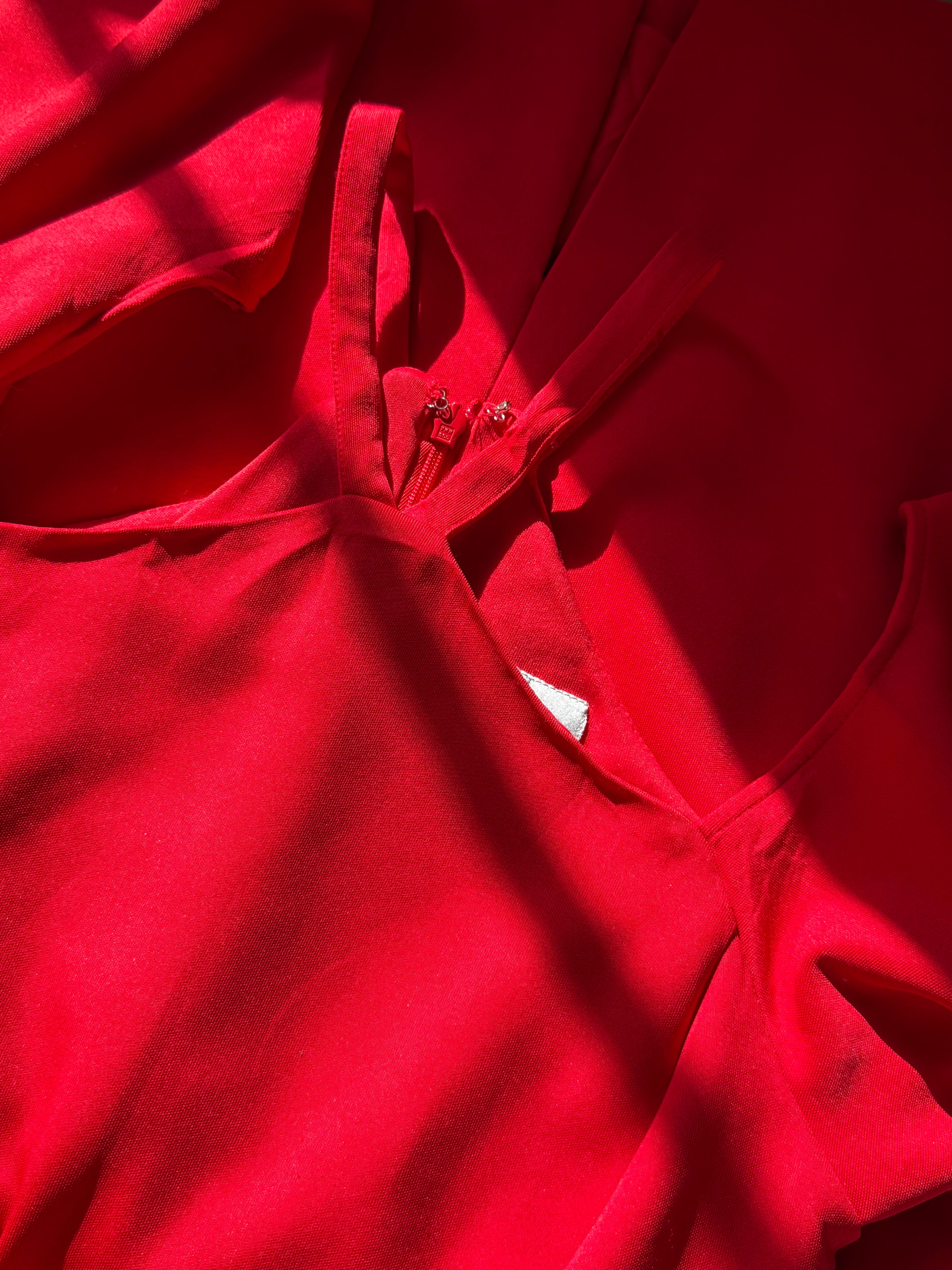 Stunning Preloved COAST Red Bodycon Dress - UK 10 for 25 AED!