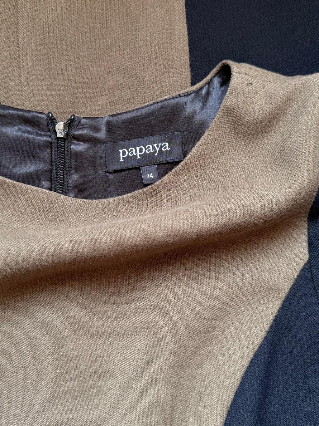 PAPAYA Color-Block Shift Dress - Khaki Green & Black (Size UK 14 / Large)
