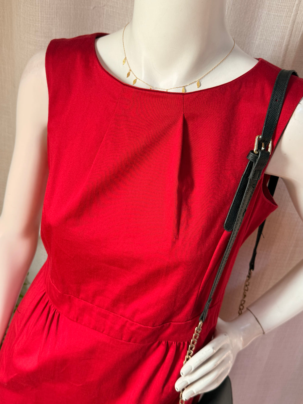 F&F Red Sleeveless Fit & Flare Dress – UK 10 | Elegant Party & Occasion Dress