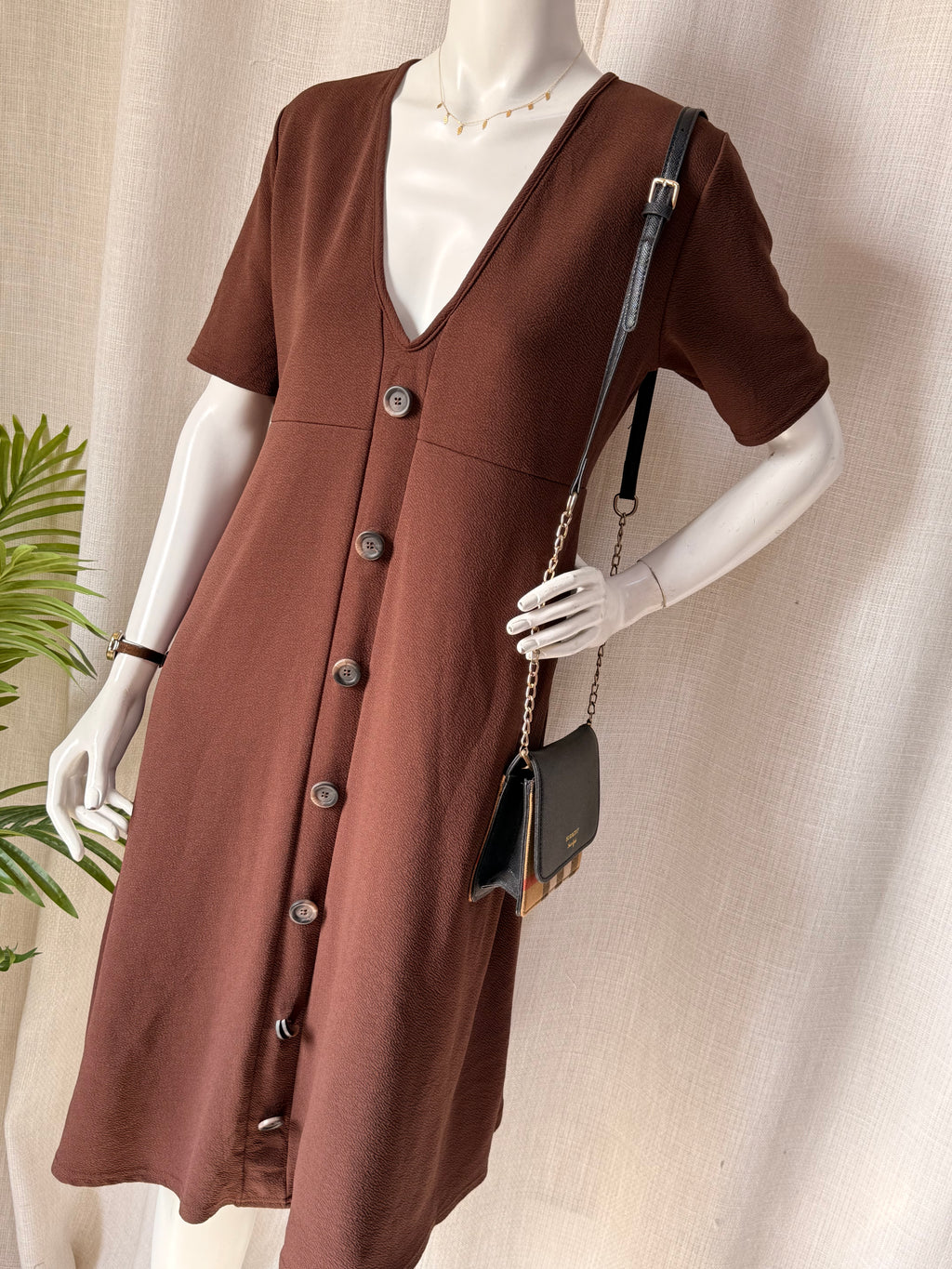 boohoo Chocolate Brown Button-Front V-Neck Midi Dress – Size UK 16 / US 12 | Casual & Smart Midi Dress