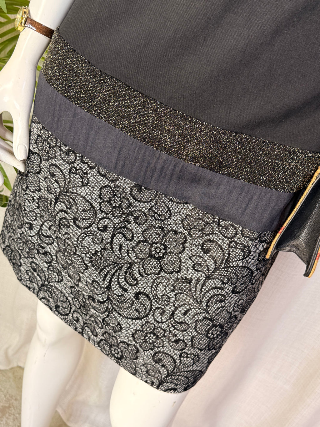 Sweet Miss Black & Silver Lace Detail Shift Dress – Size M | Elegant Party Dress