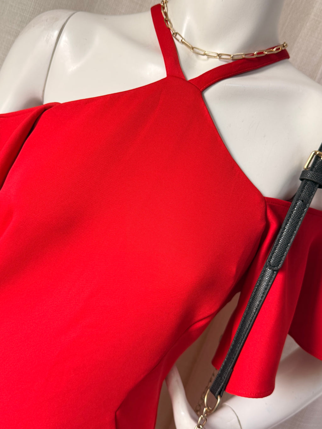 Stunning Preloved COAST Red Bodycon Dress - UK 10 for 25 AED!