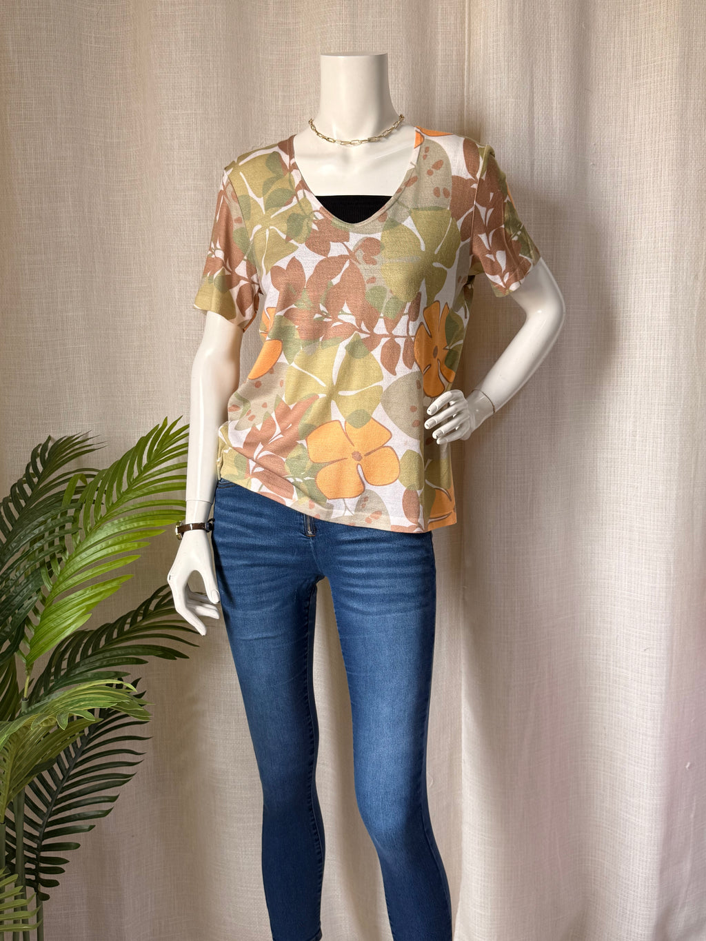 NAULOVER Spain Tropical Floral Knit Top - Earthy Tones - Size M