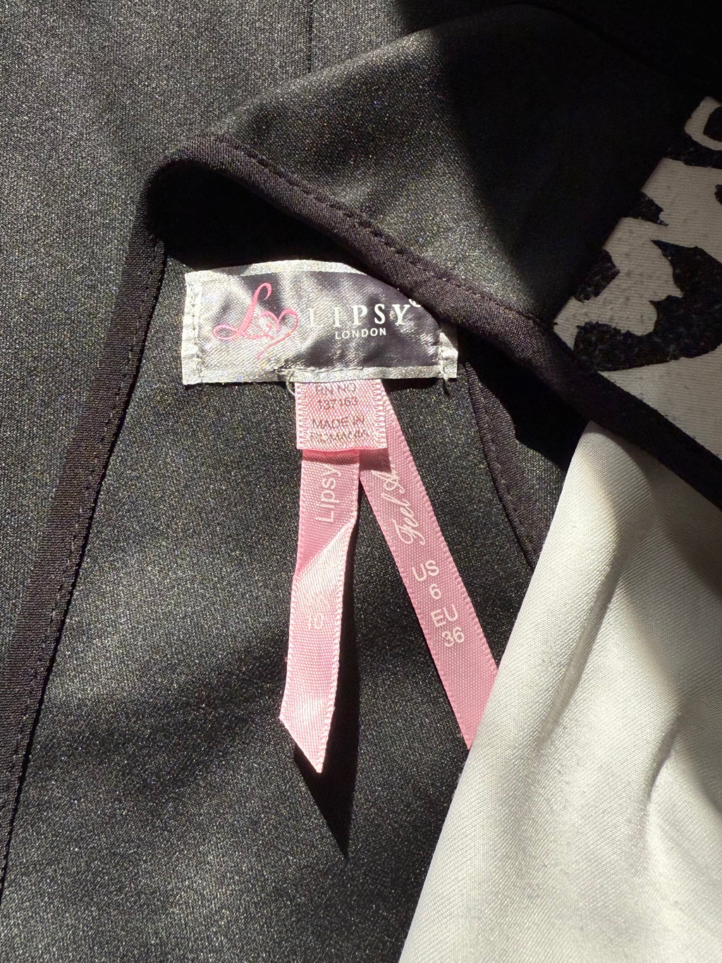 Sleek LIPSY LONDON Black & White Bodycon Dress - Preloved UK 10