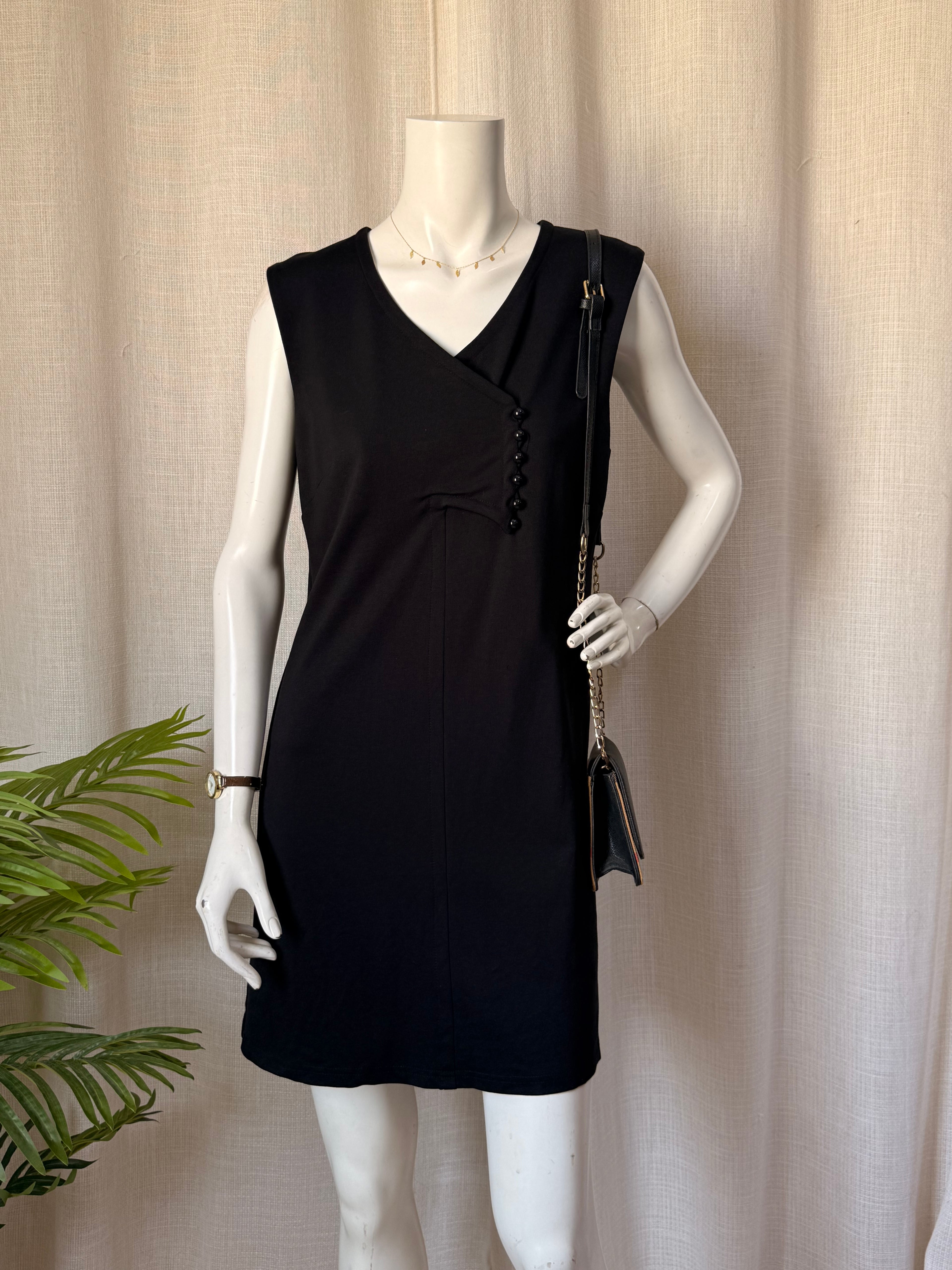 Vero Moda Asymmetric Button Detail Sleeveless Dress (Size L)