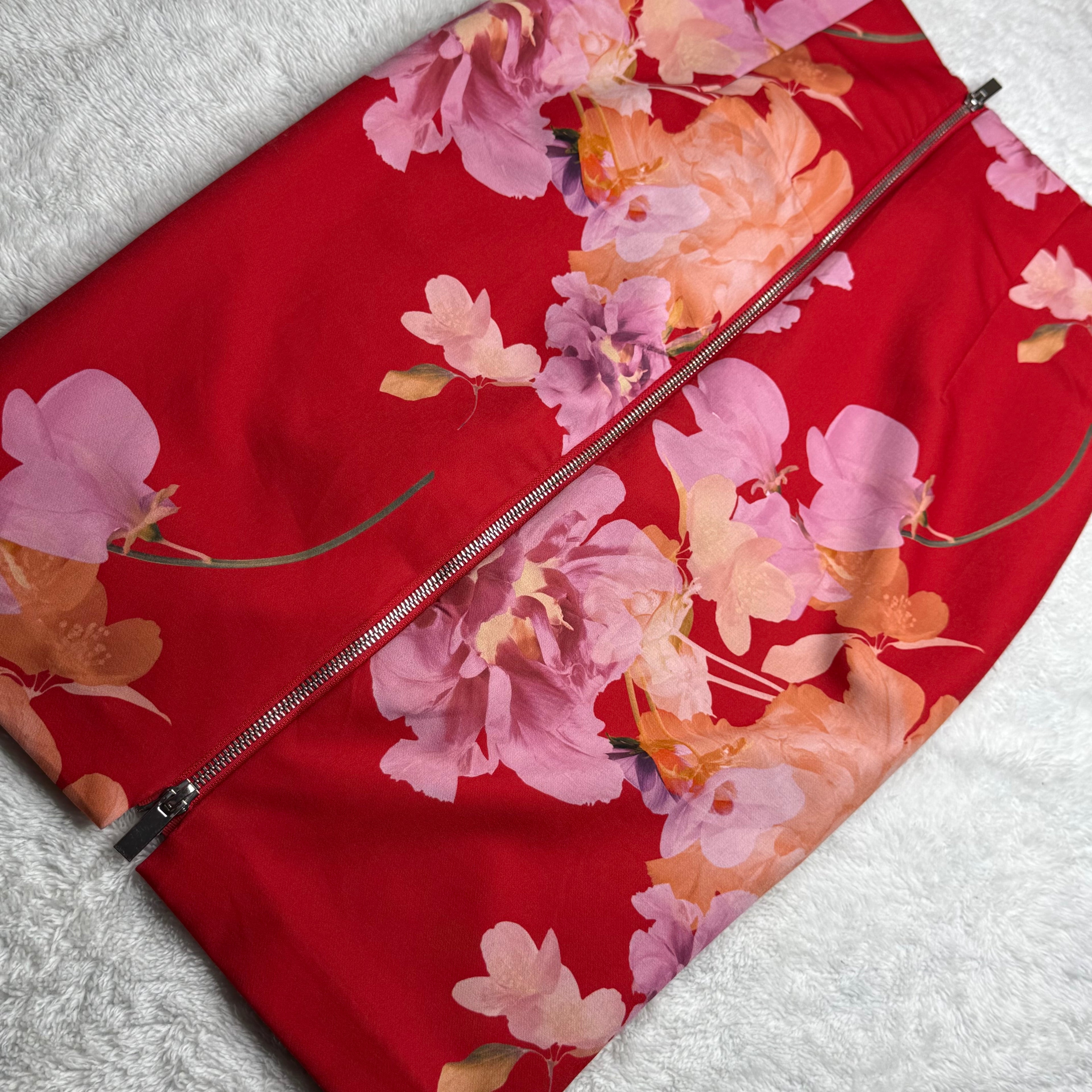 Portmans Red Floral Pencil Skirt (Small)