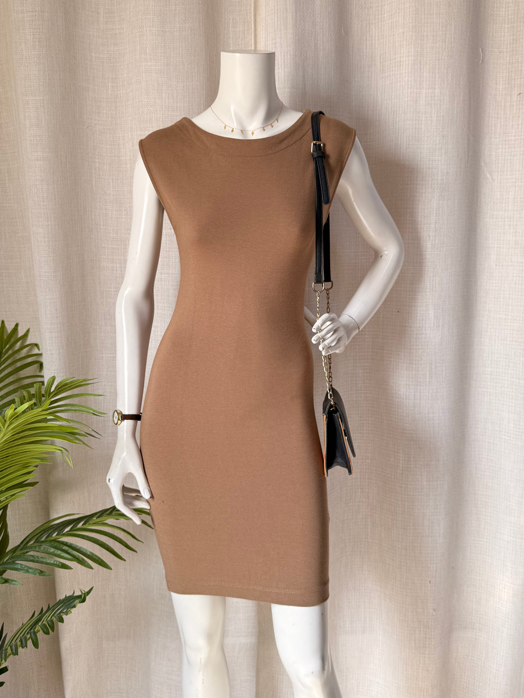 ZARA BASIC Camel Tan Sleeveless Boatneck Bodycon Mini Dress – Size XS | Chic Everyday & Casual Dress