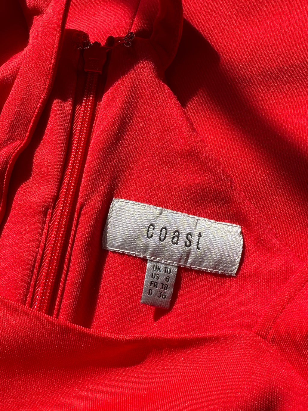 Stunning Preloved COAST Red Bodycon Dress - UK 10 for 25 AED!