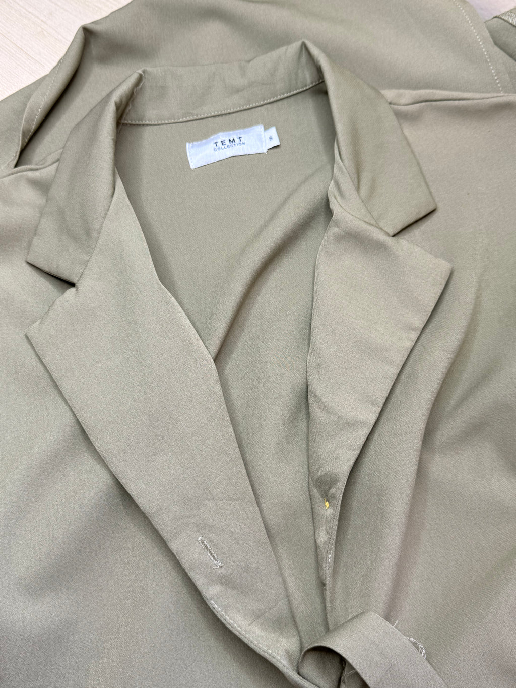 TEMT Collection Olive Green Short Sleeve Button-Down Shirt Dress (Size 8)