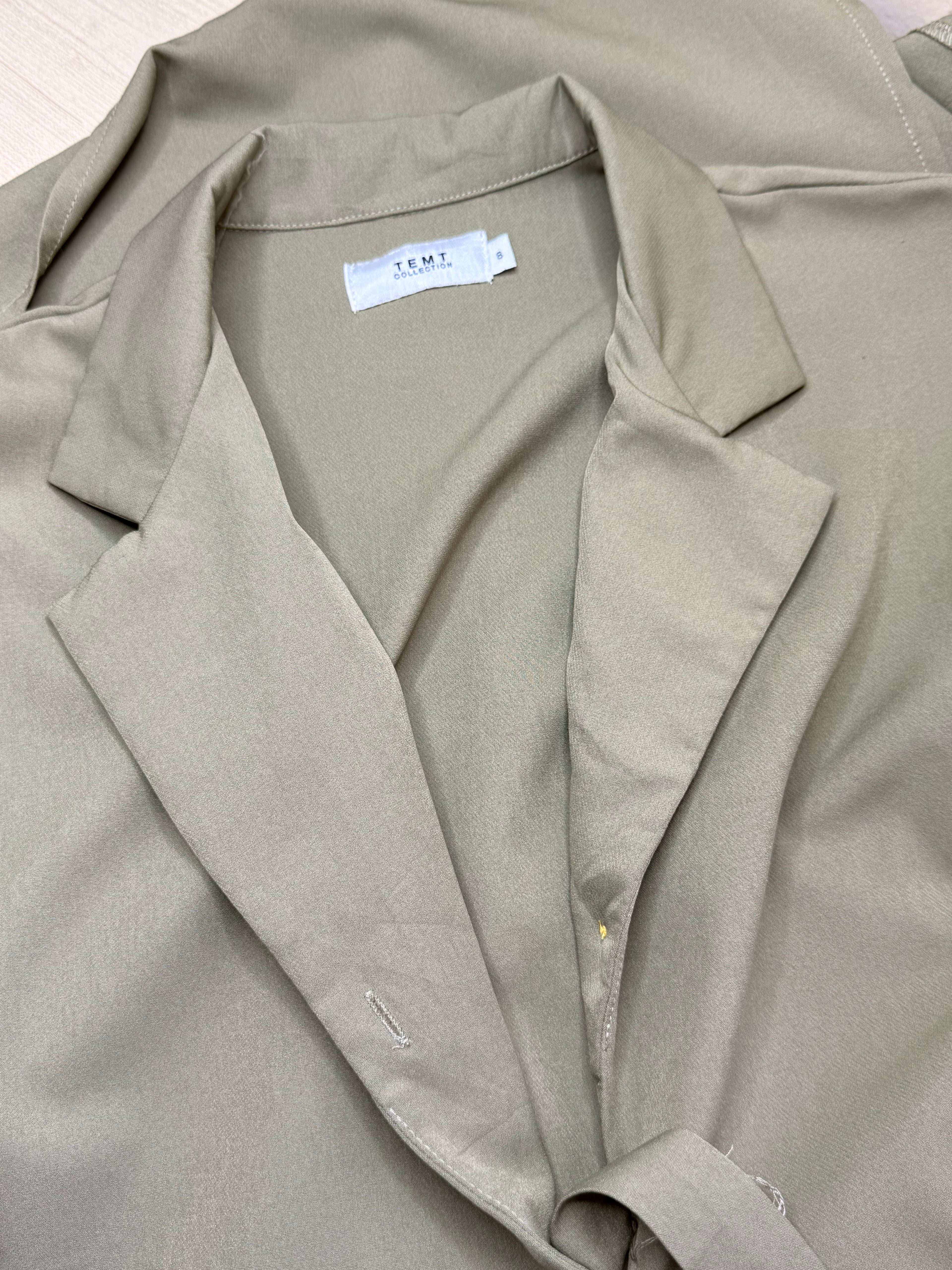 TEMT Collection Olive Green Short Sleeve Button-Down Shirt Dress (Size 8)