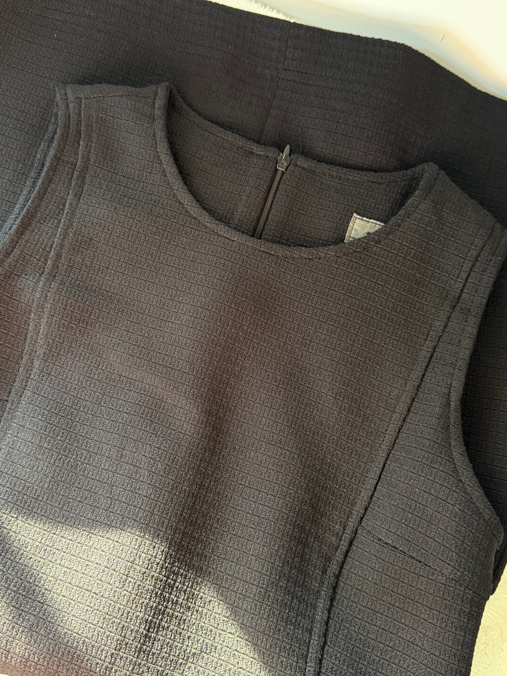 ZARA TRAFALUC Black Textured Sleeveless Mini Dress | EUR 40 (Preloved)