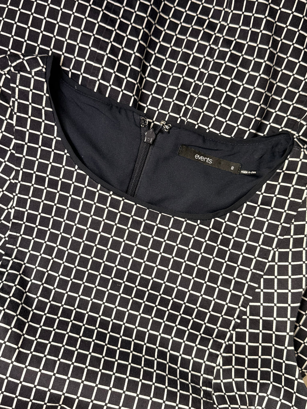 Events Black & White Grid Check Sleeveless Shift Dress – Size 8 | Small