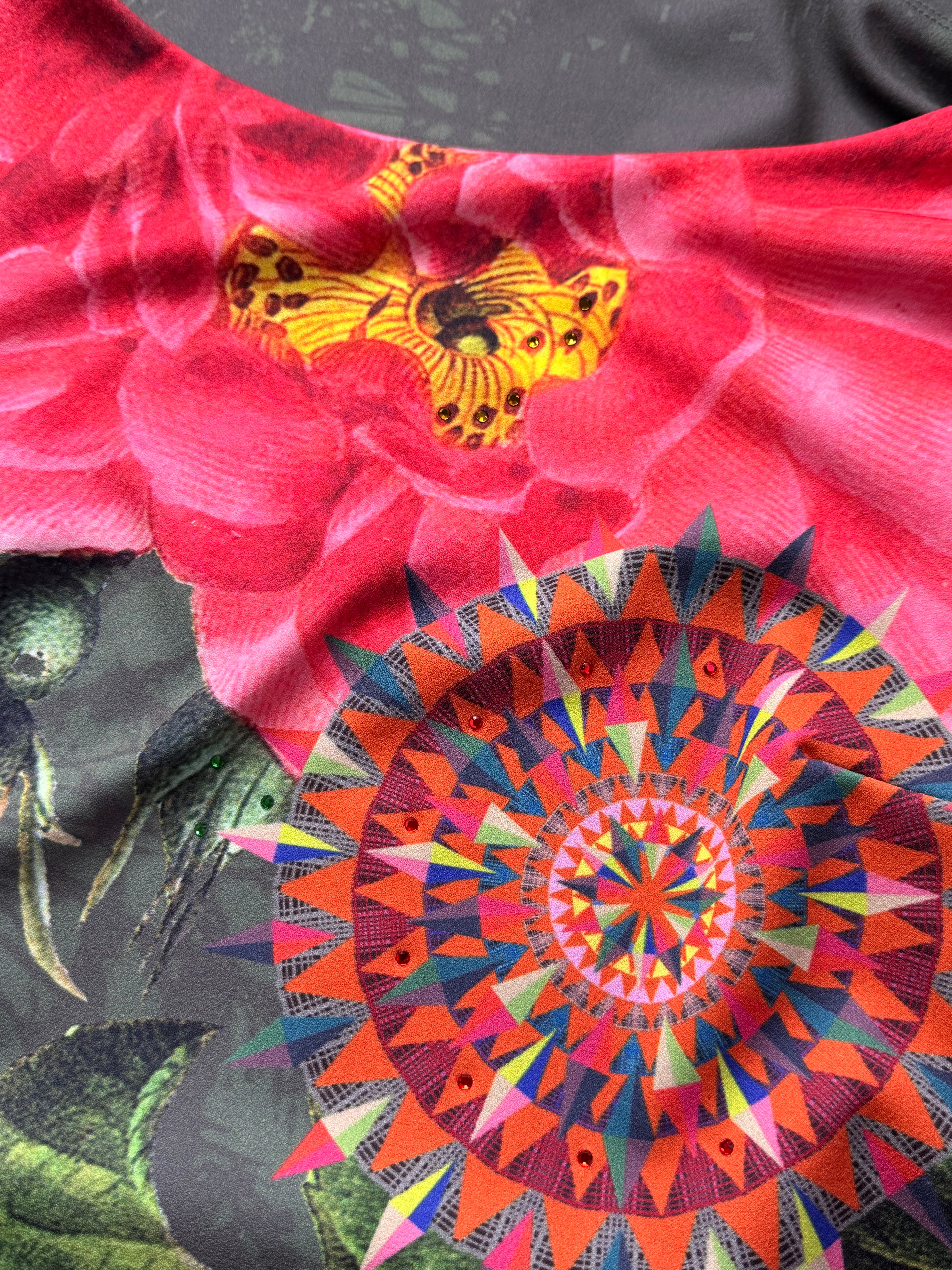 Desigual Floral Mandala Cap Sleeve Sheath Dress - Size Medium (Bust 34")