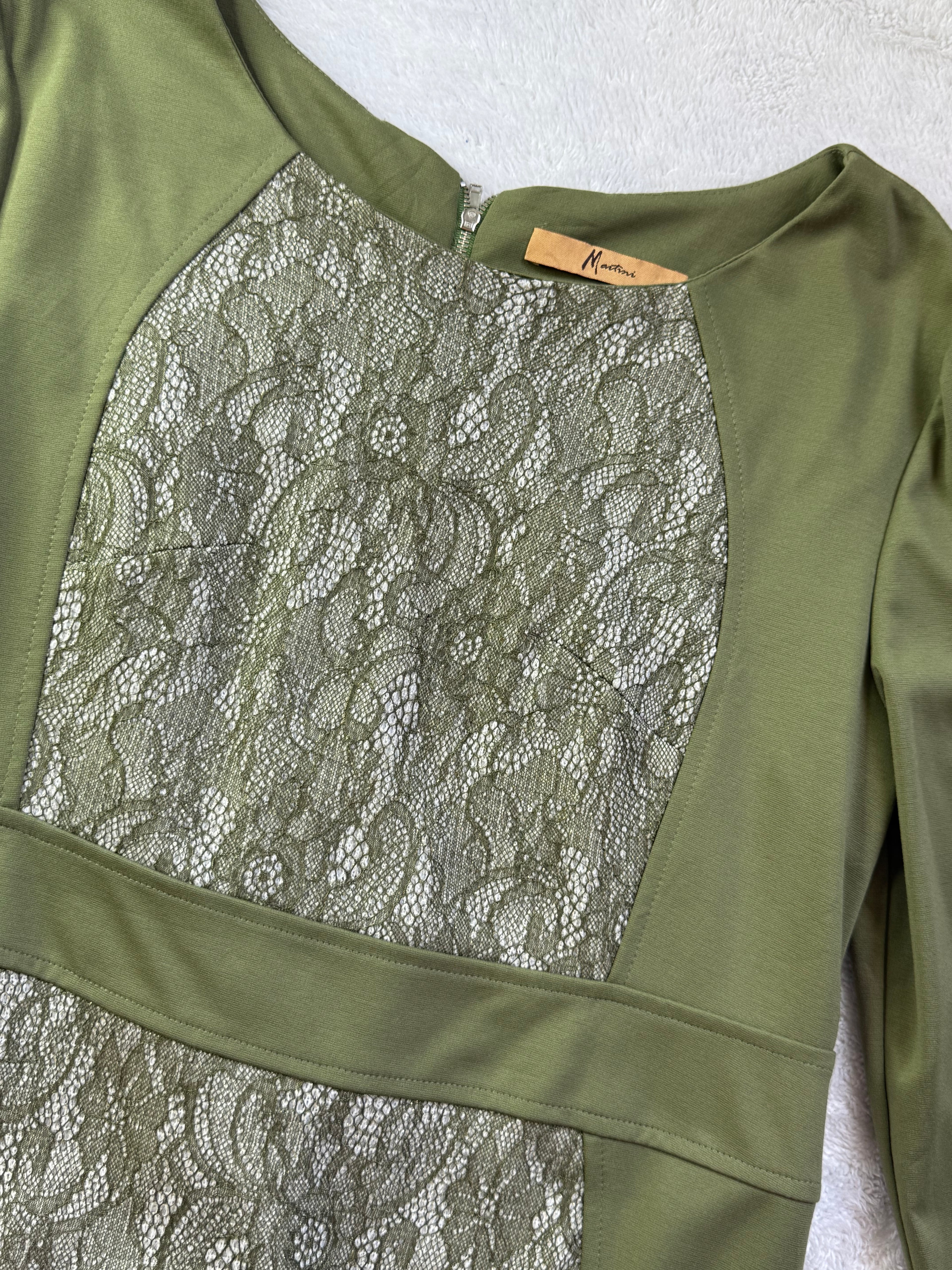 🌿 Chic Comfort: Martini Lace Panel Dress (UK 16)