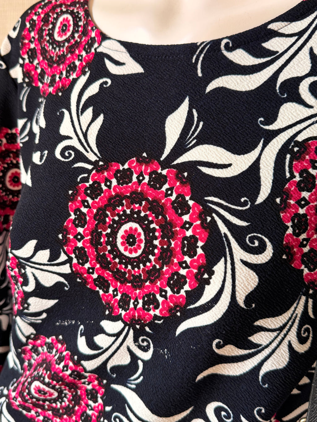 Floral Mandala Print Shift Dress (Size UK 16 / Large) – Pink & Black Knee-Length Dress