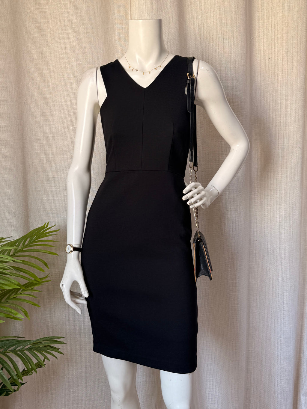 Black V-Neck Bodycon Dress | Exposed Gold Zip Cocktail Dress