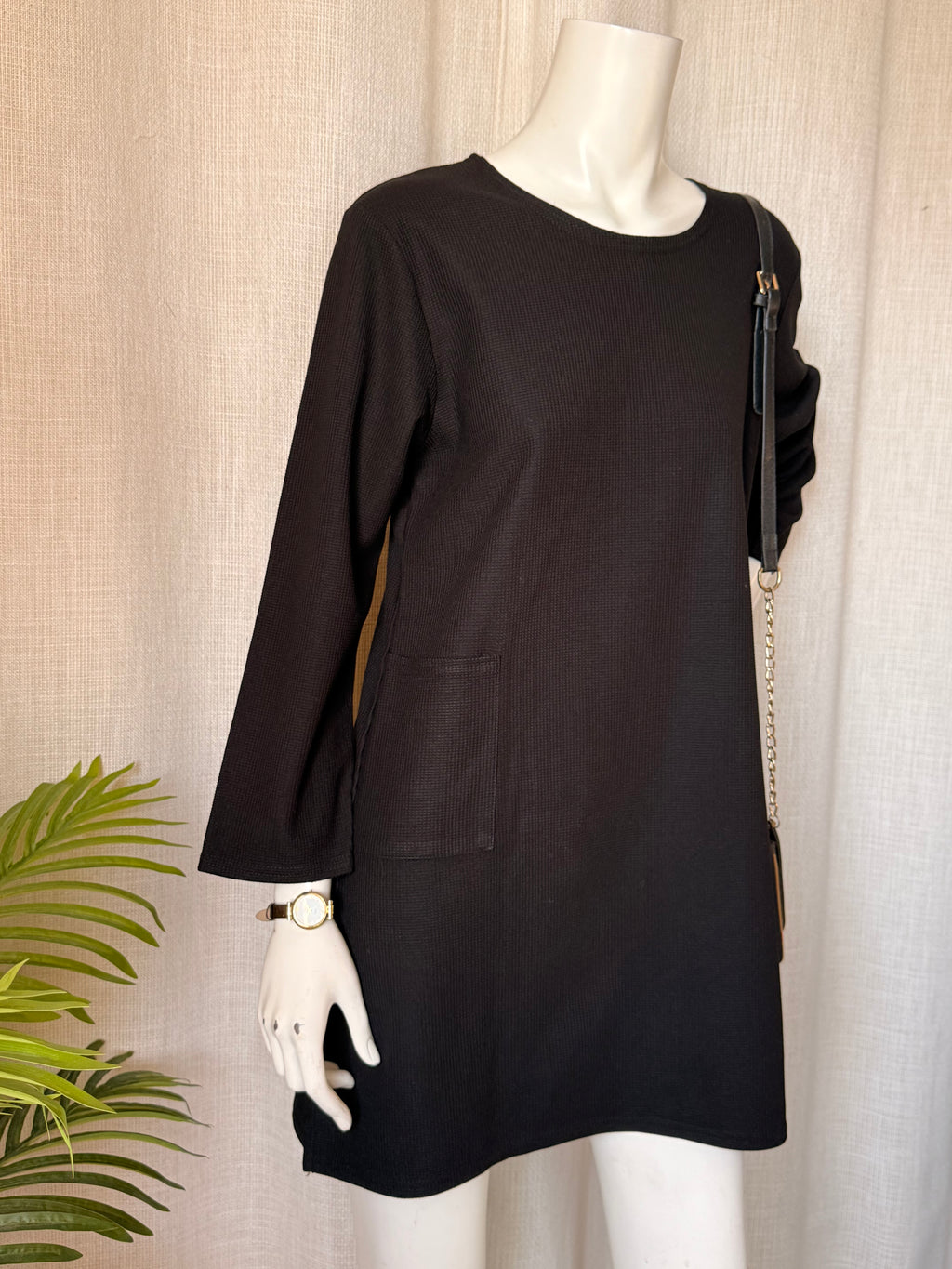 Modestly One Black Textured Knit Shift Dress with Pocket – Size L/XL