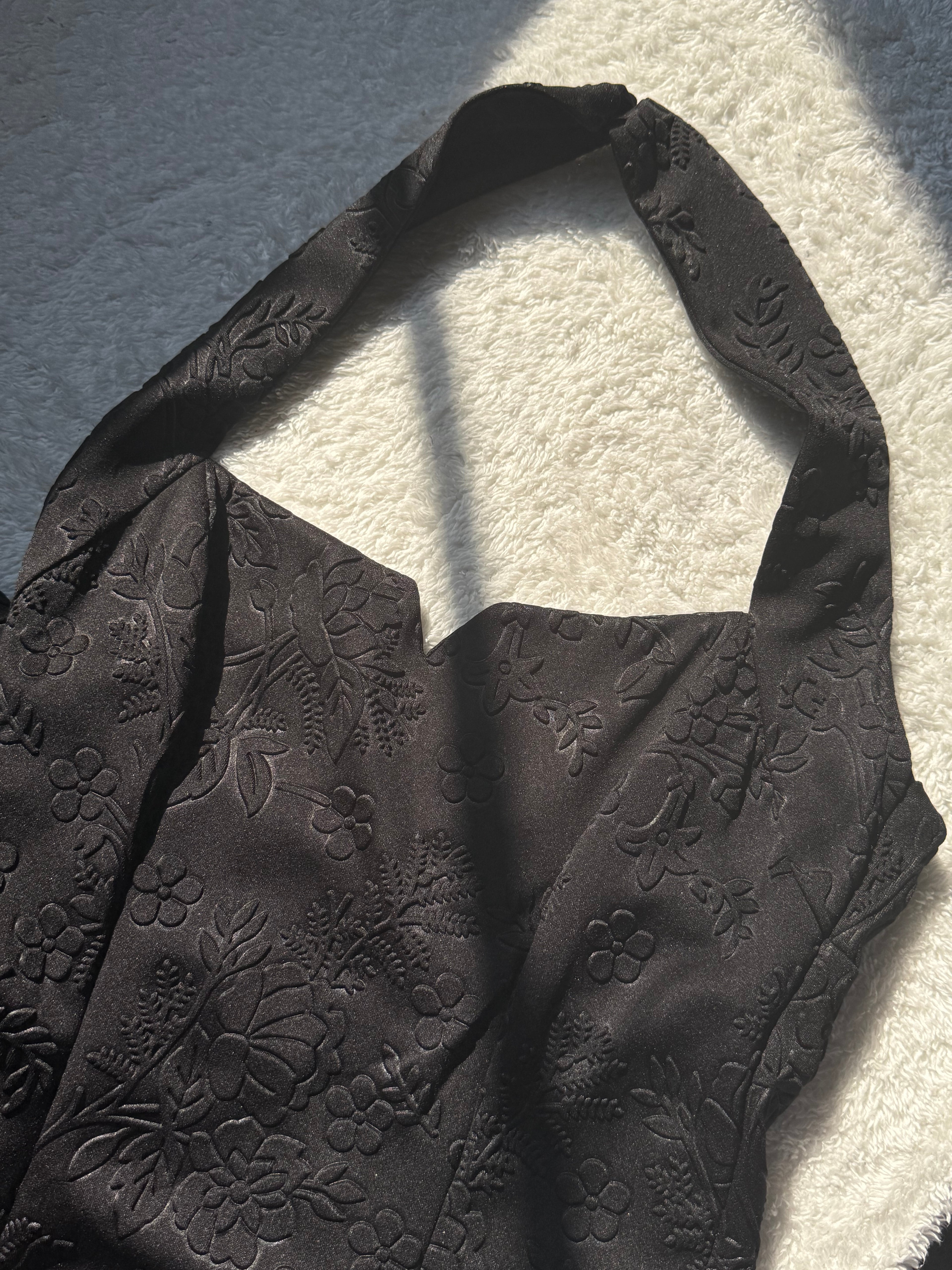 🔥 Glamorous Night Out: AMY CHILDS Preloved Halter Dress | UK 8