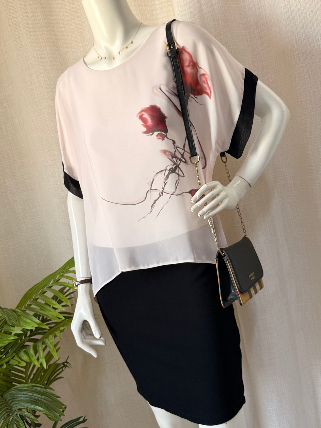 BPC Selection Chiffon Overlay Floral Dress – UK 10