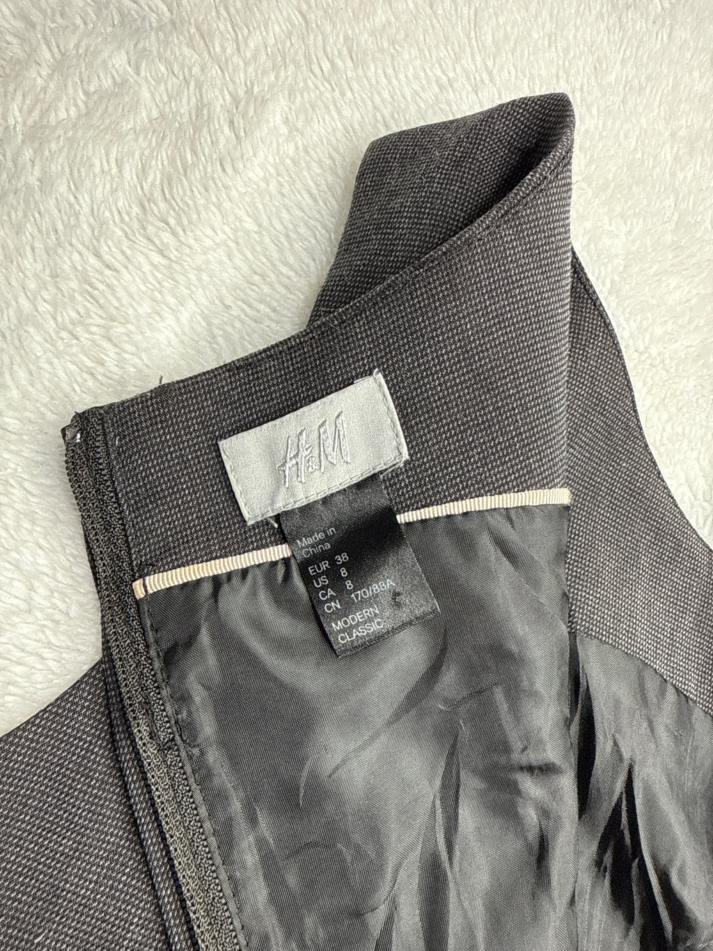 H&M Gray Sleeveless Sheath Dress US 8 (Small)