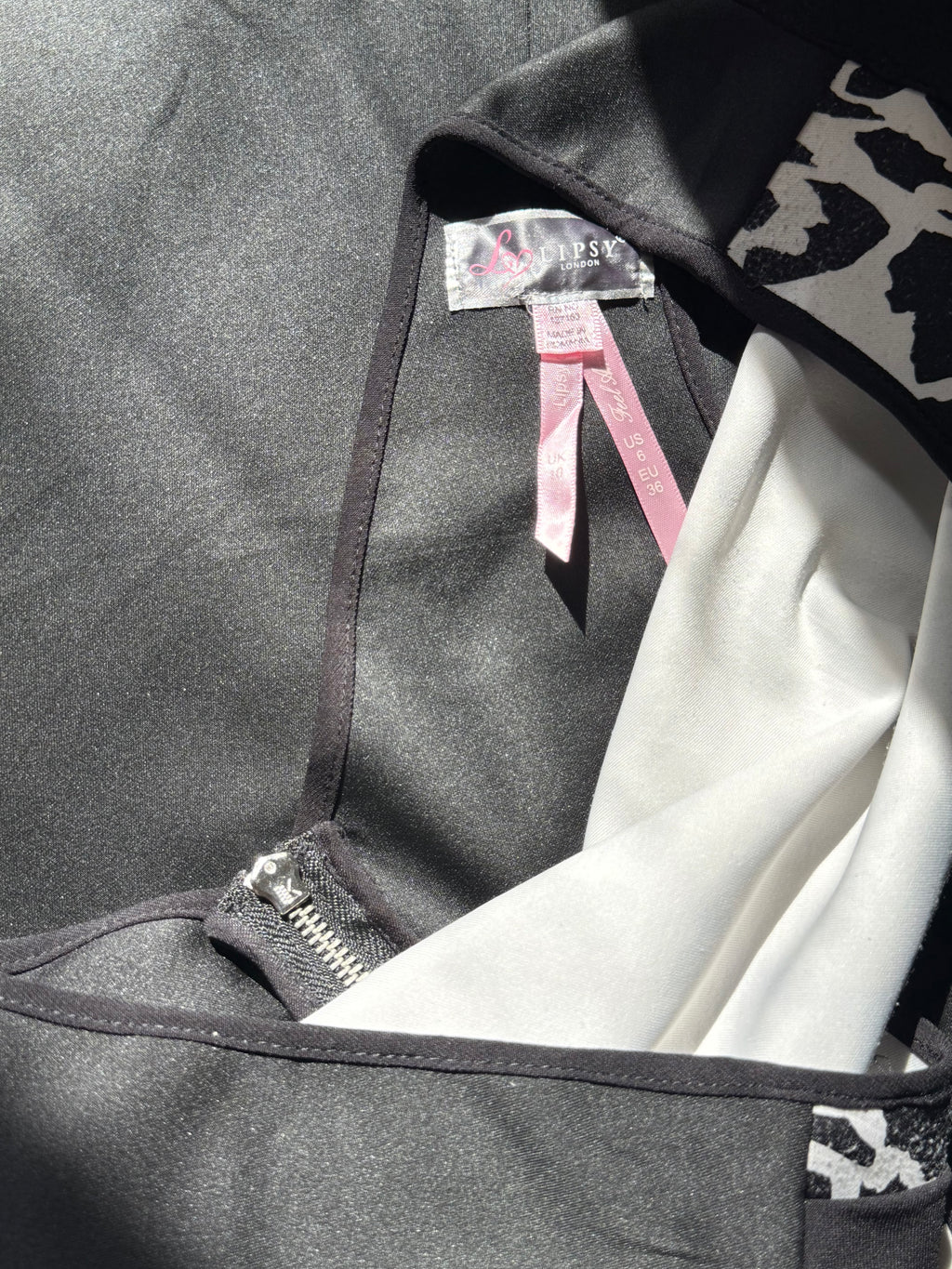 Sleek LIPSY LONDON Black & White Bodycon Dress - Preloved UK 10