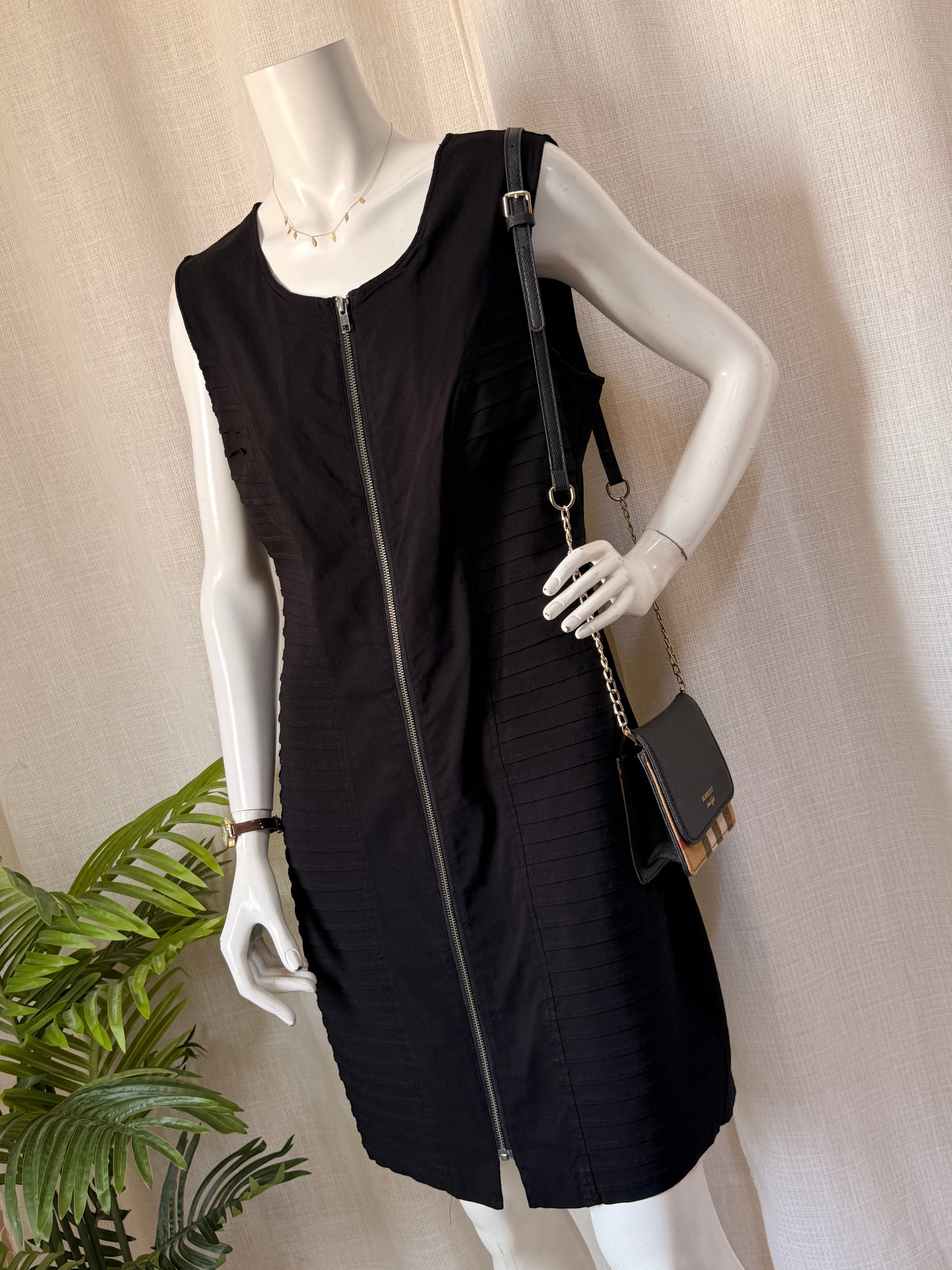 PINGPONG Australia Dark Dress