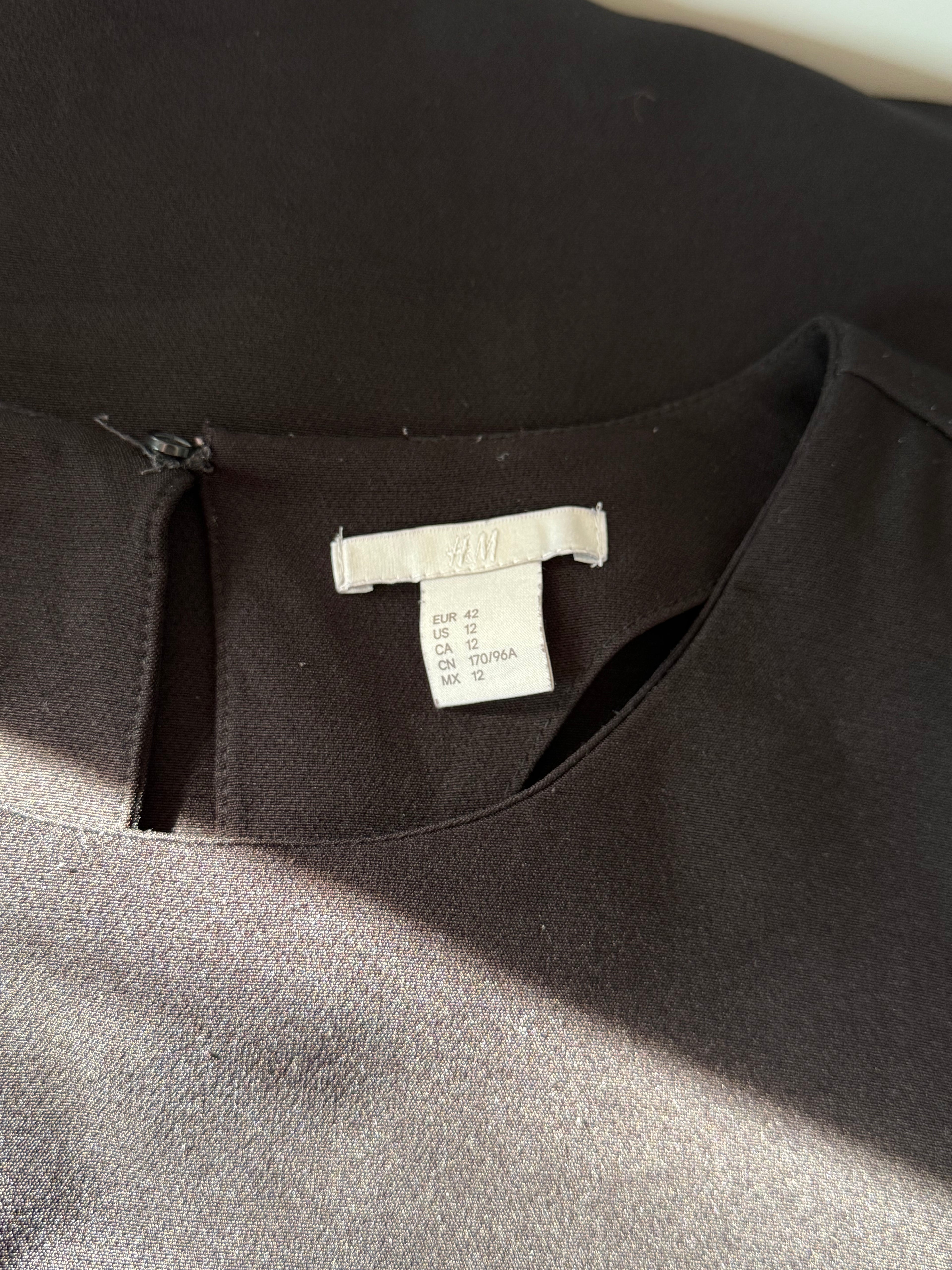 H&M Black Three-Quarter Sleeve Tunic Dress | US 12