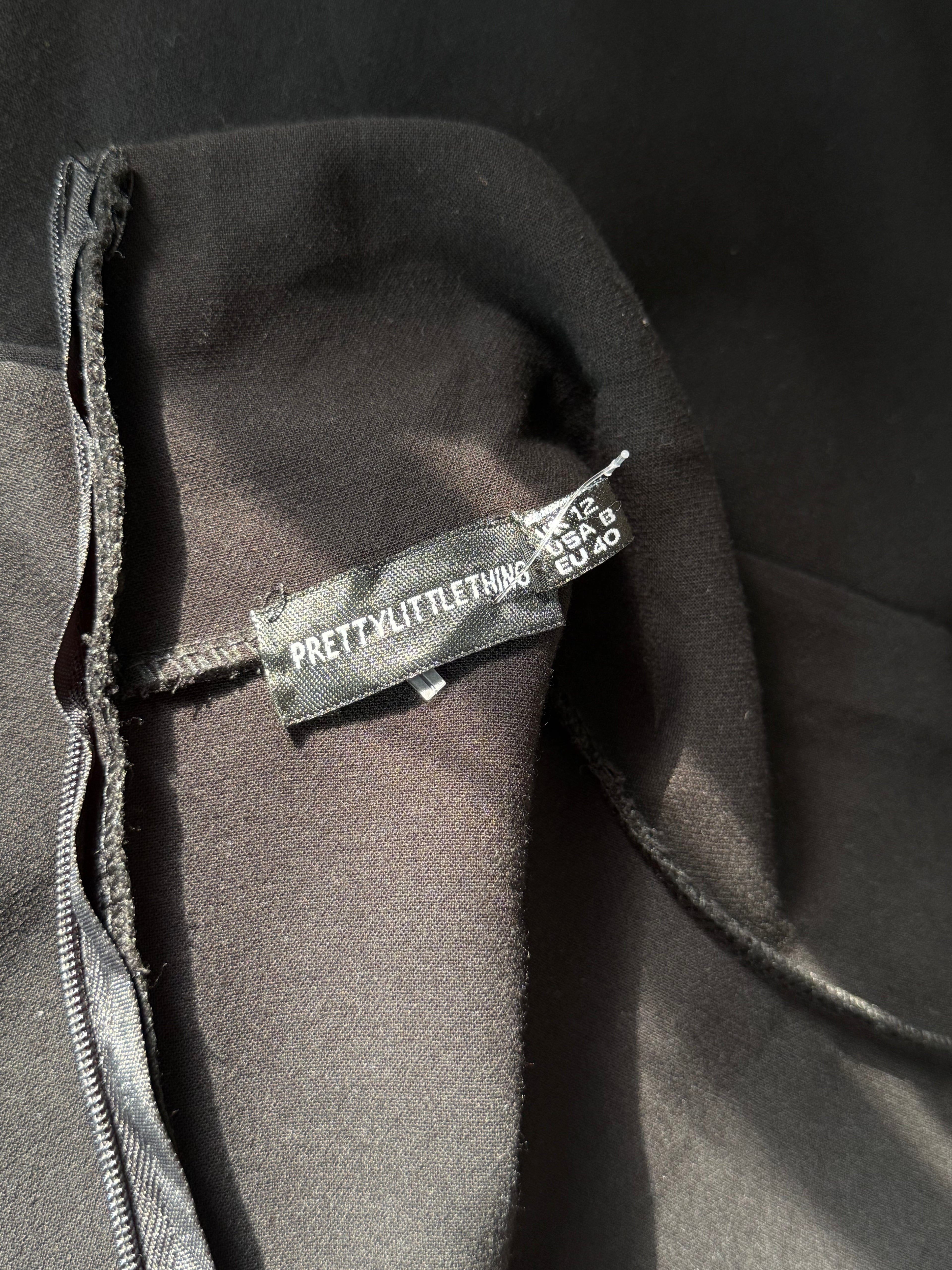 PrettyLittleThing Black High-Neck Tie-Waist Dress | UK 10 (Preloved)