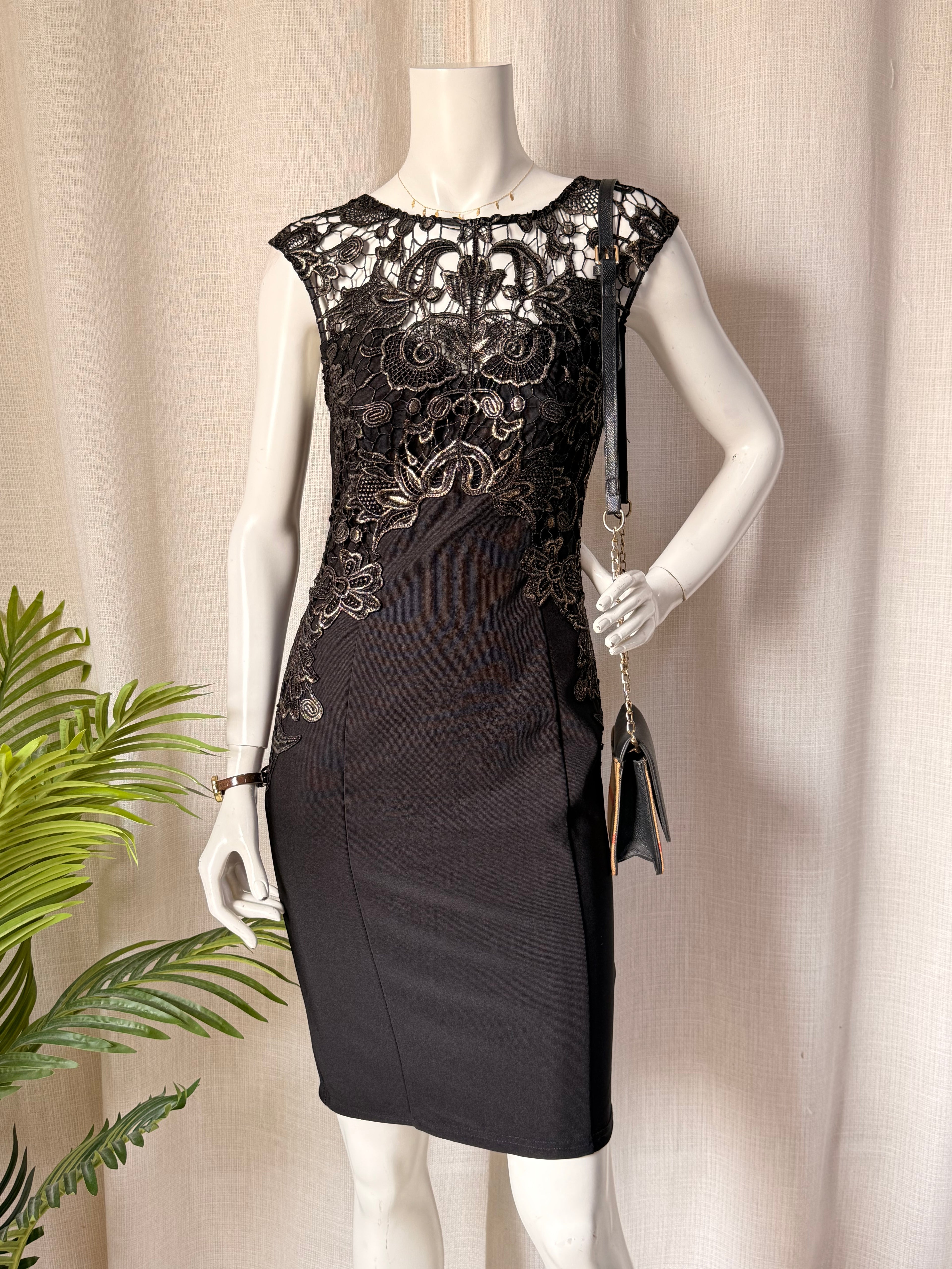 Lipsy London Black Embroidered Lace Bodycon Dress – Size S | Elegant Cocktail & Evening Dress