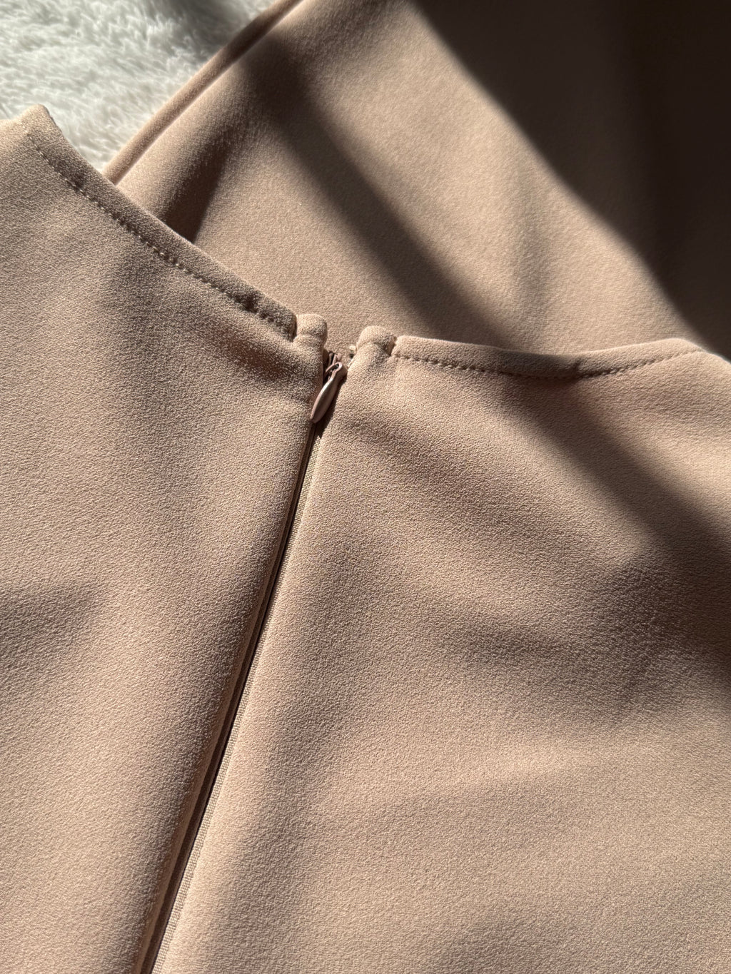 Glamorous Preloved LIPSY LONDON Bodycon Dress - UK 4 for 35 AED!