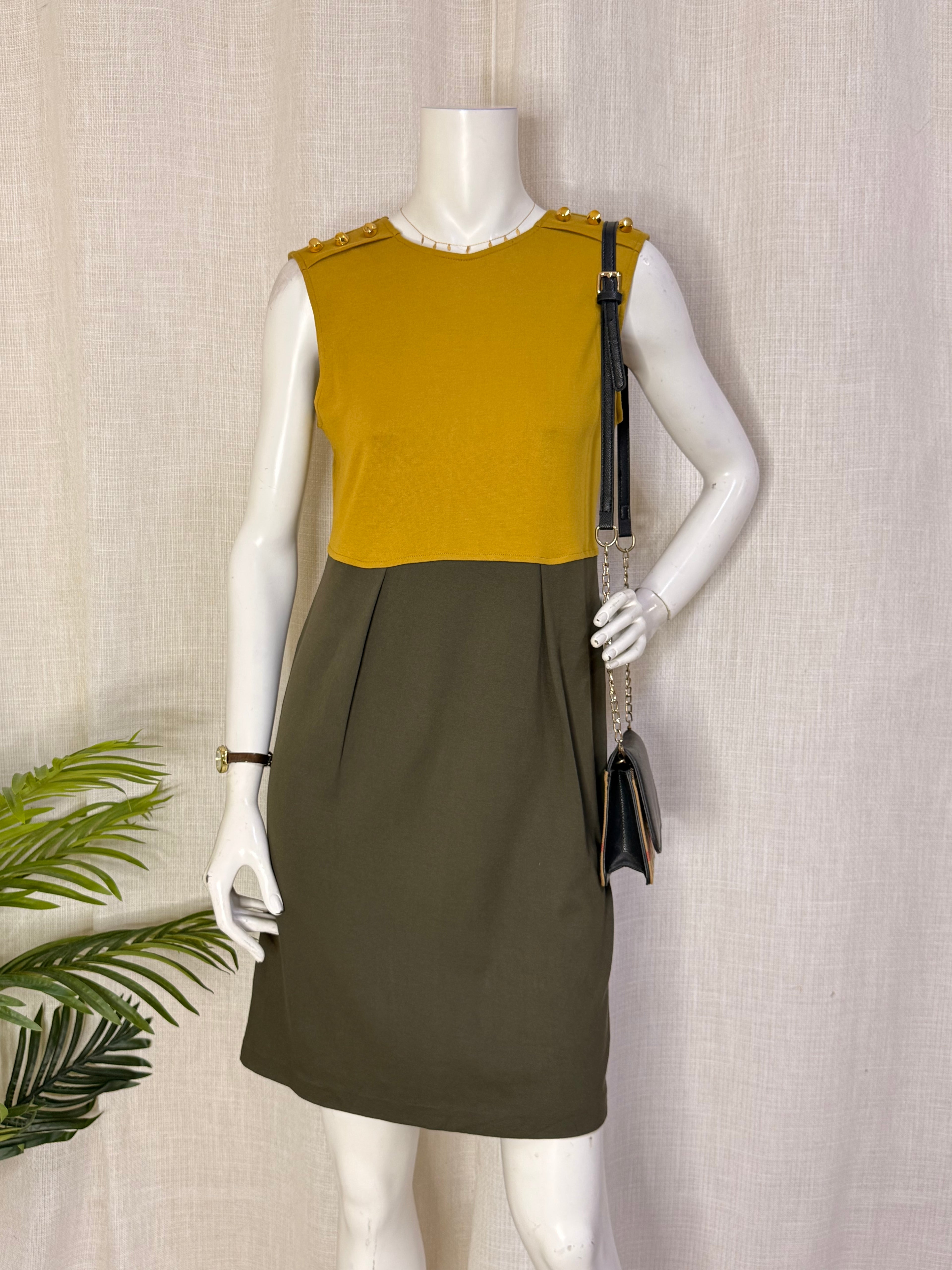 Di-Bye Mustard & Khaki Colorblock Button-Accented Shift Dress – Size M / UK 12 | NWT
