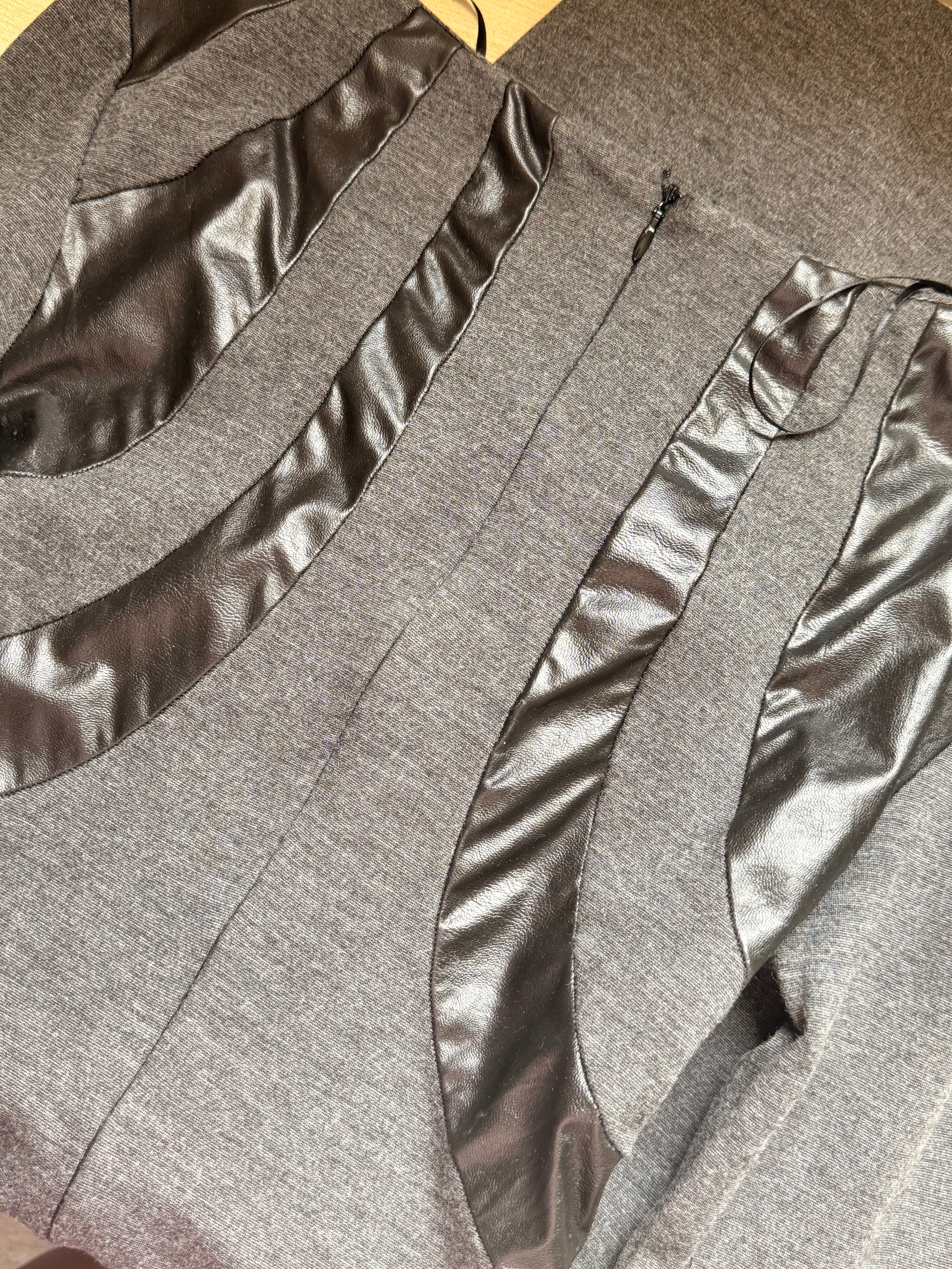 Fate Grey Bodycon Knit Dress with Faux Leather Shoulder Detail – Size 6 | Office & Smart Casual