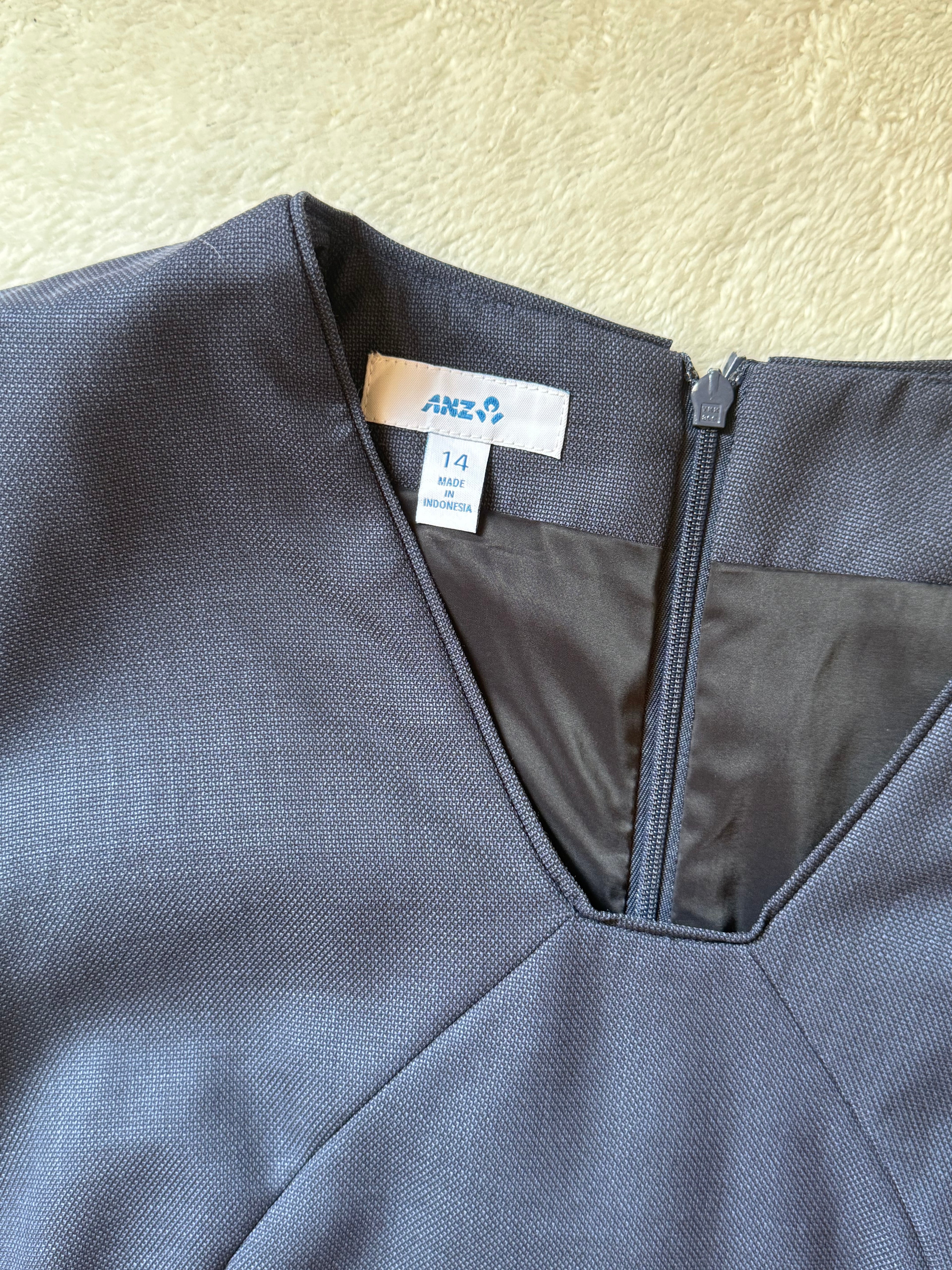 ⚓ ANZ Navy Blue Sleeveless Work Sheath (UK 14)