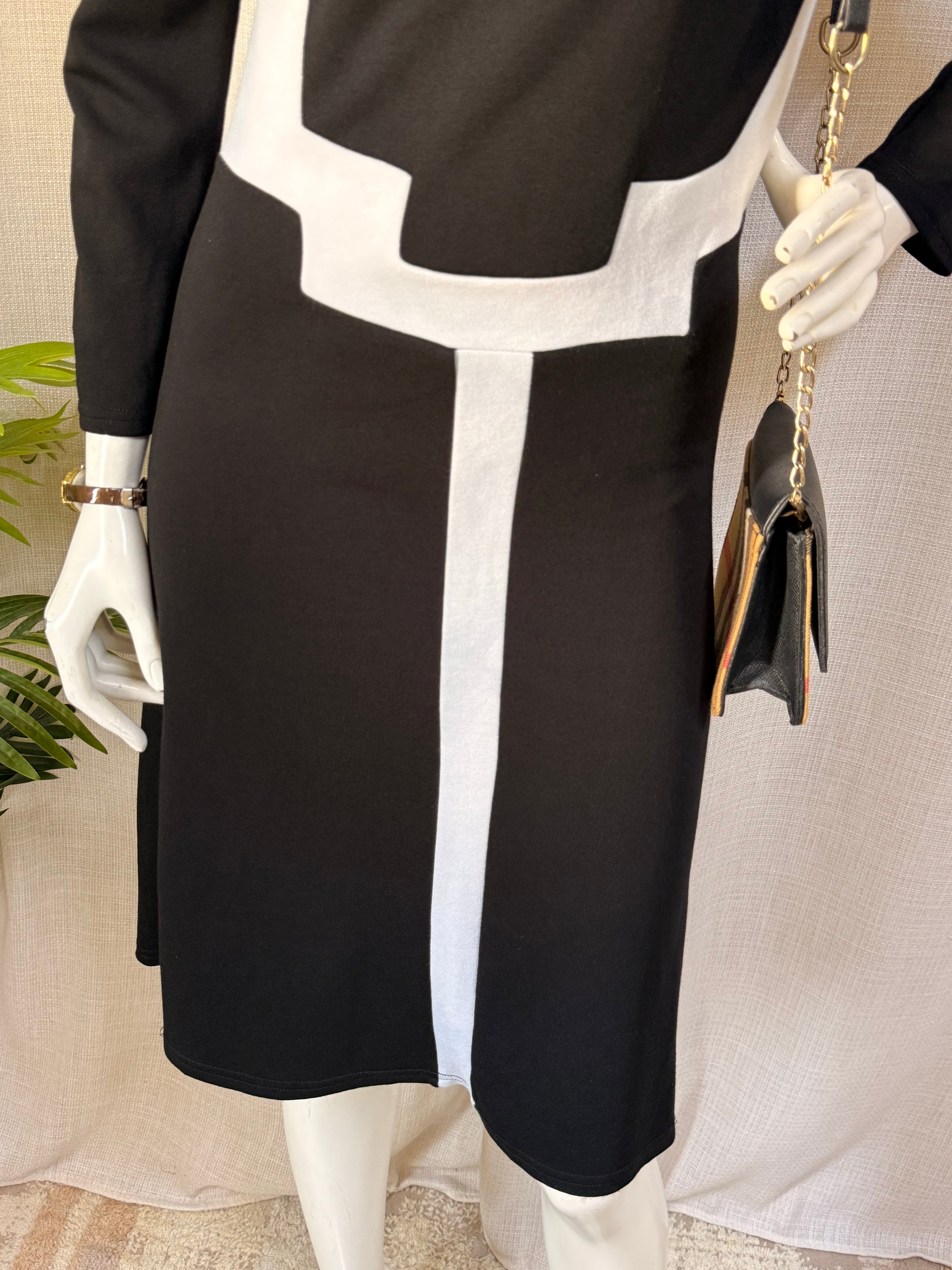 Aquamarina Paris Monochrome Geometric Milano Midi Dress – UK 12 / FR 40 | Medium