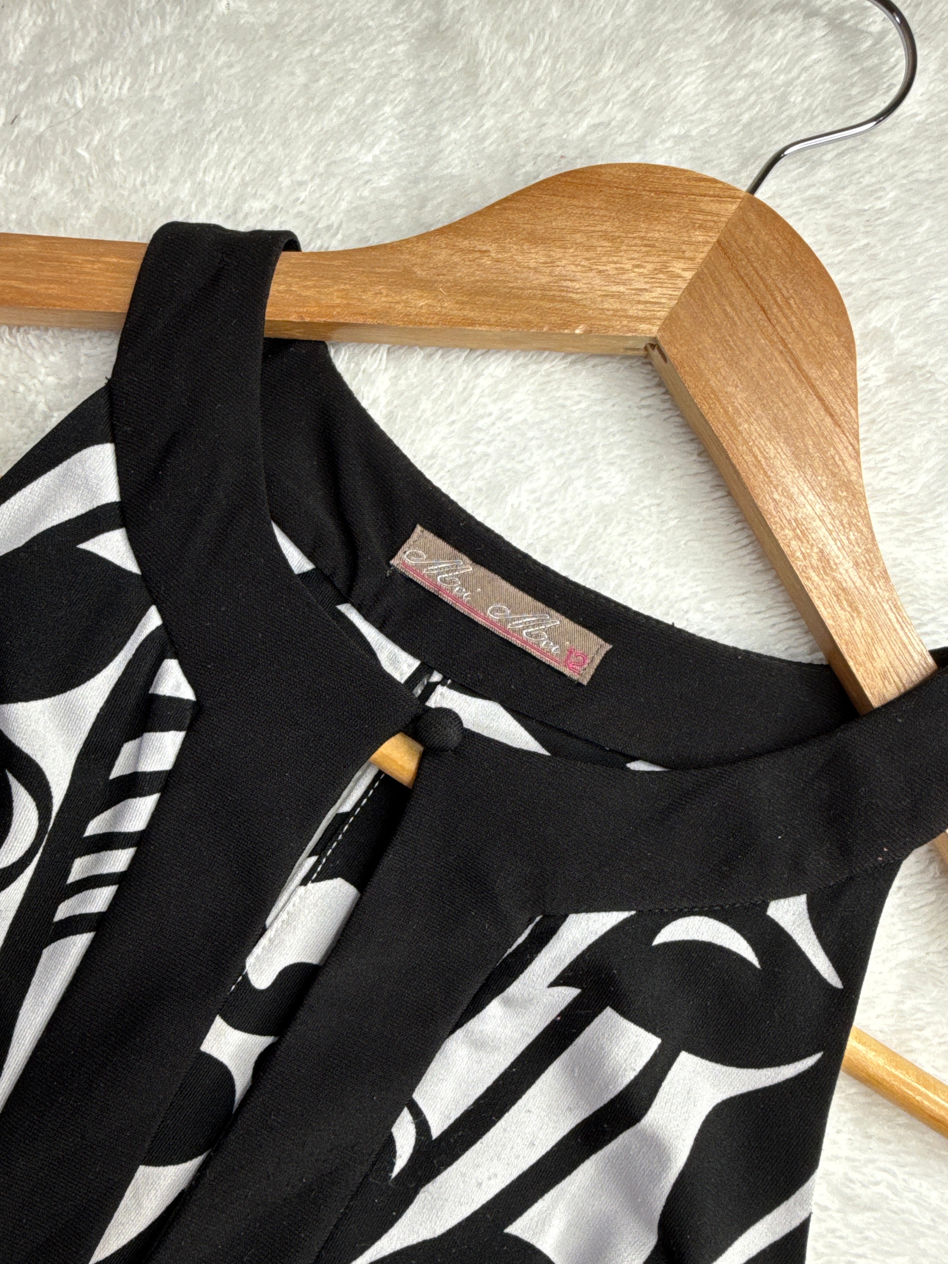 Black & White Floral Halter Neck Dress - MEI MEI (UK 12 / Large)