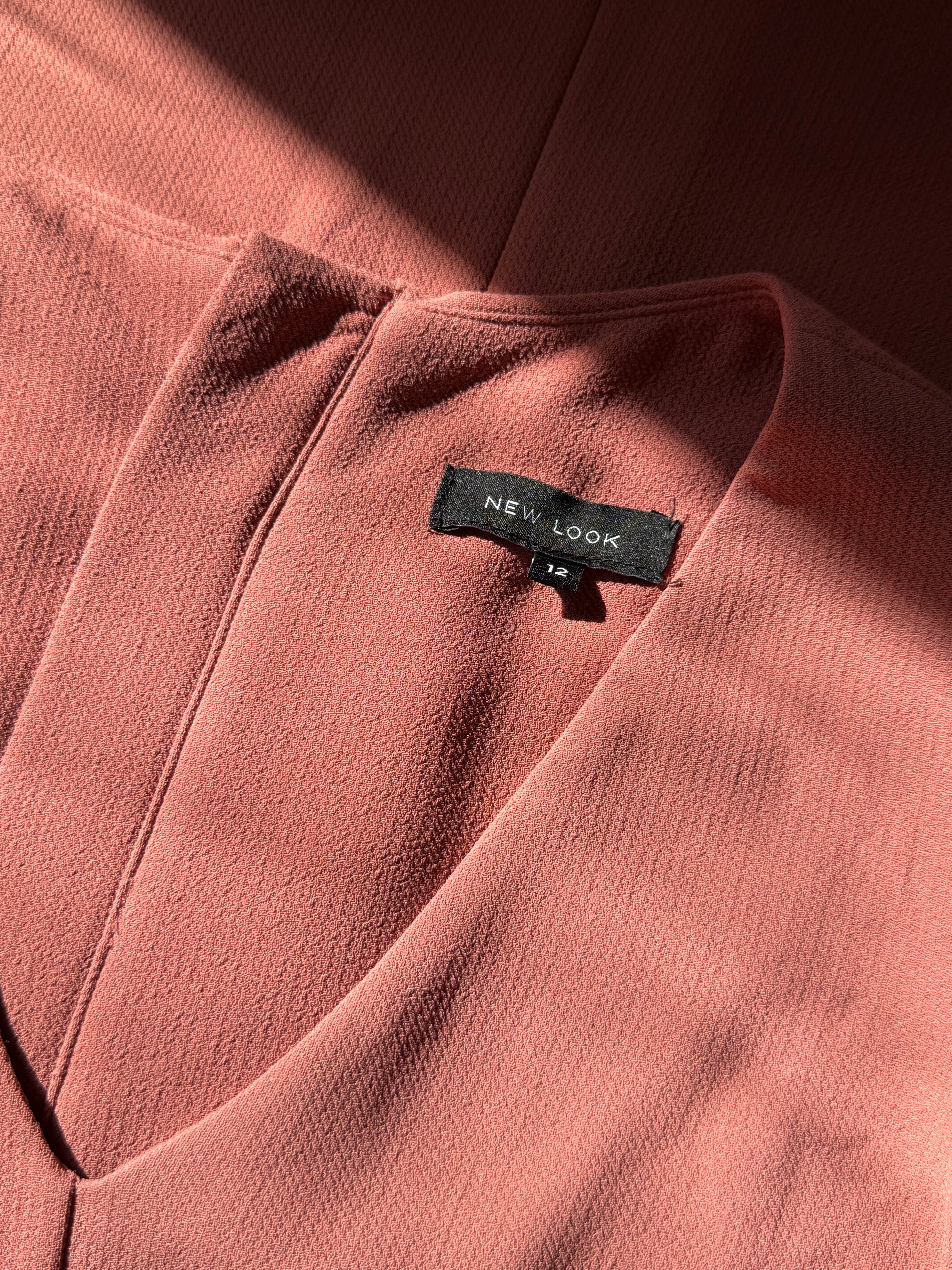 Stylish Preloved NEW LOOK V-Neck Shift Dress with Pockets - UK 12