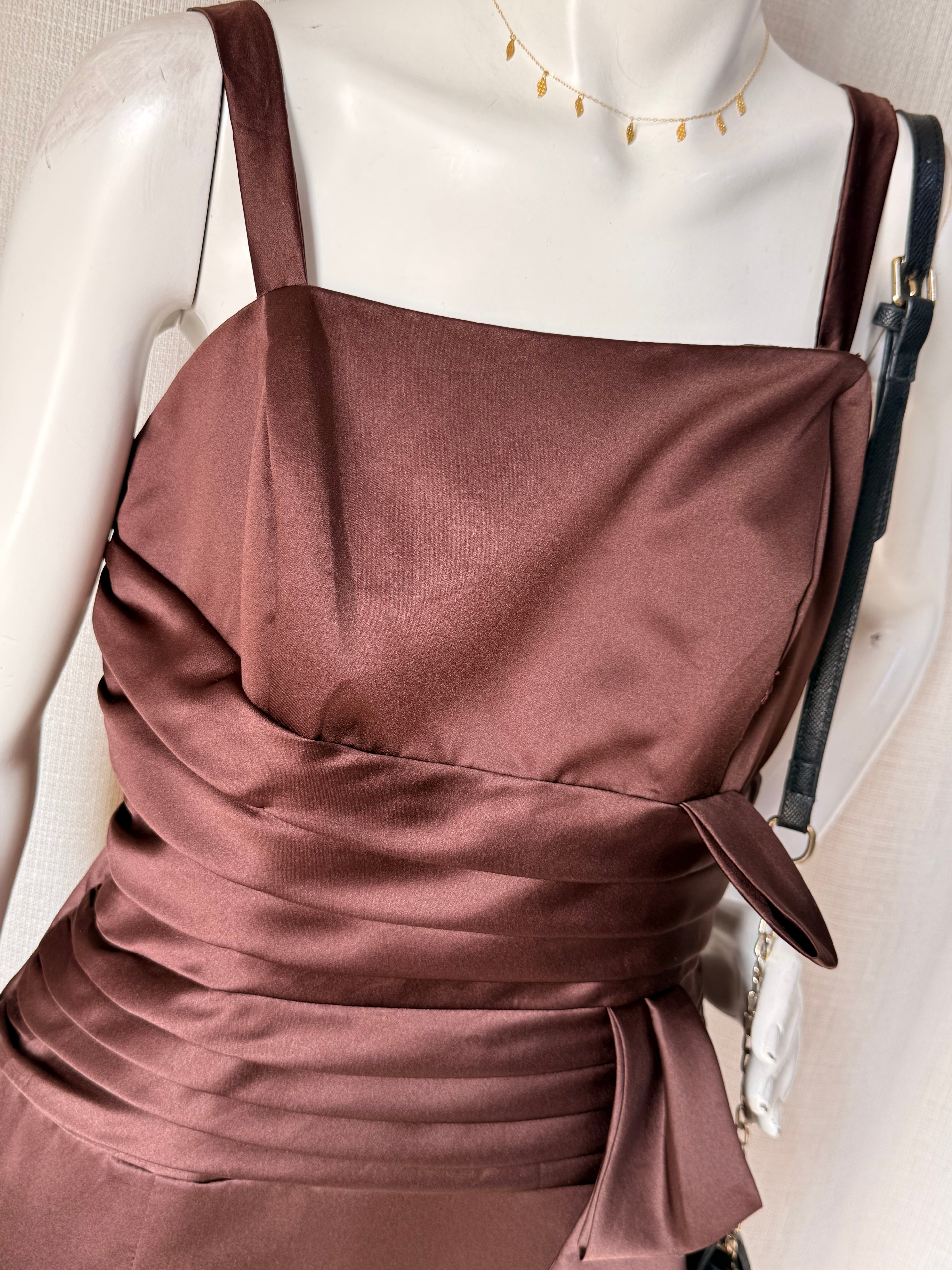BARI JAY Chocolate Brown Satin Ruched Bow Cocktail Dress – Size US 14 | Elegant Evening & Formal Dress