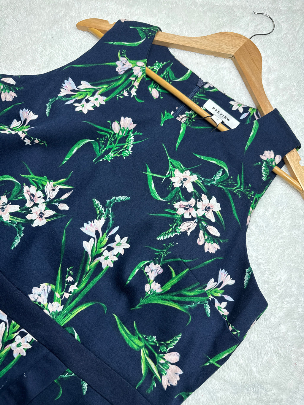 Chic Navy Floral Sleeveless Dress with Belt