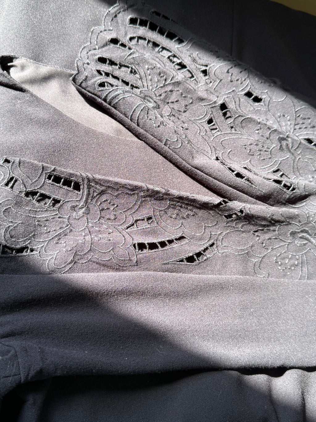 COUNTRY CASUALS Navy Dress with Cutwork Sleeves | (Preloved)