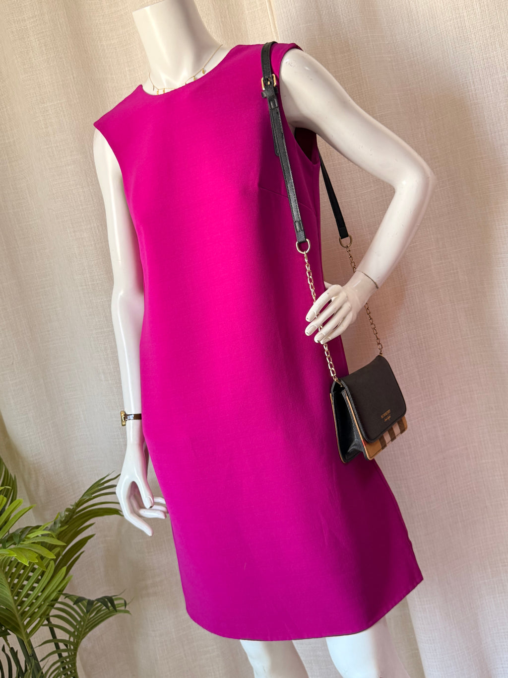 Adolfo Dominguez Fuchsia Pink V-Back Shift Dress (Size S / EUR 38)