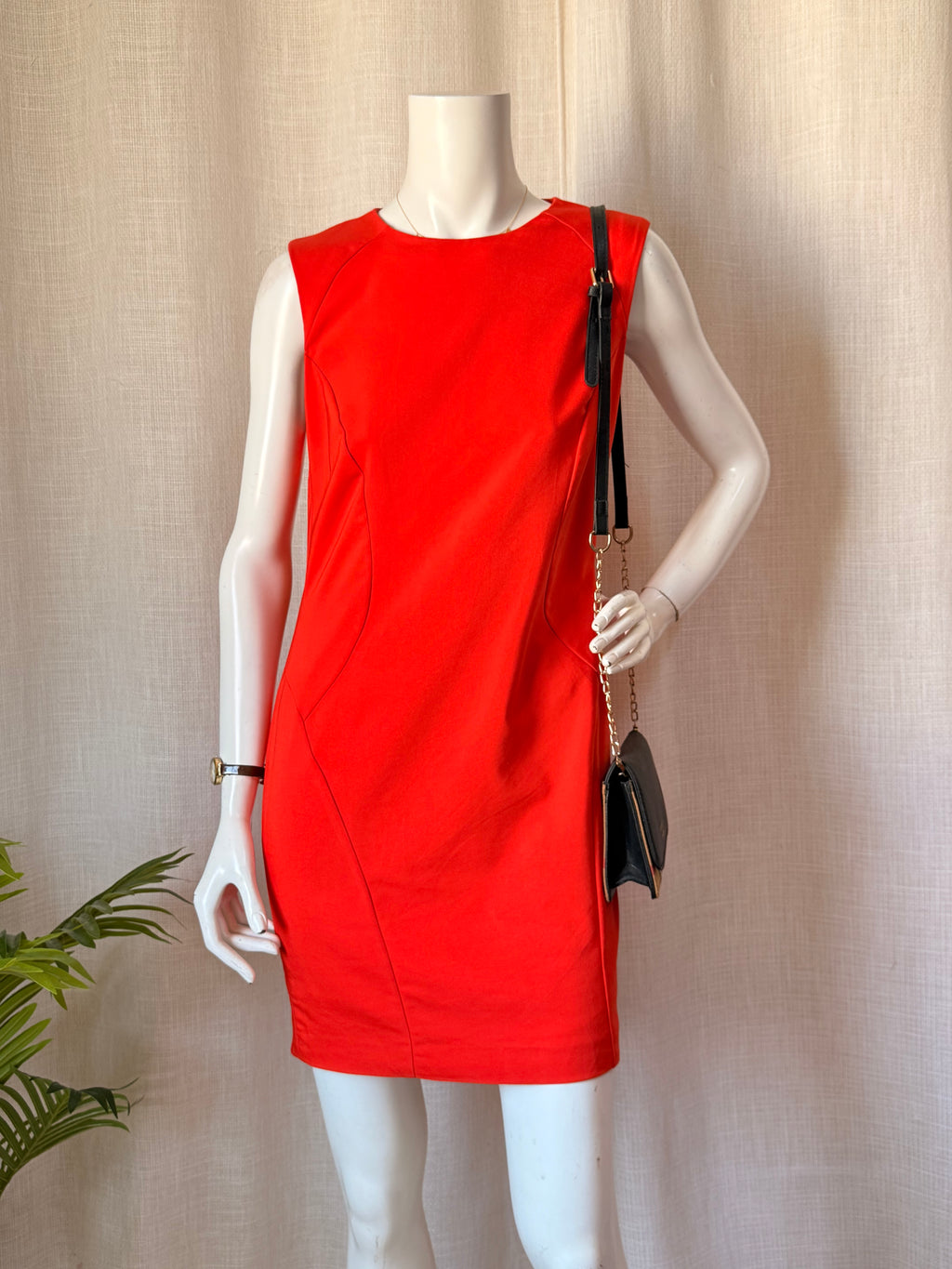 Zara Basic Open Back Sleeveless Red Sheath Dress (Size EUR L / USA L)