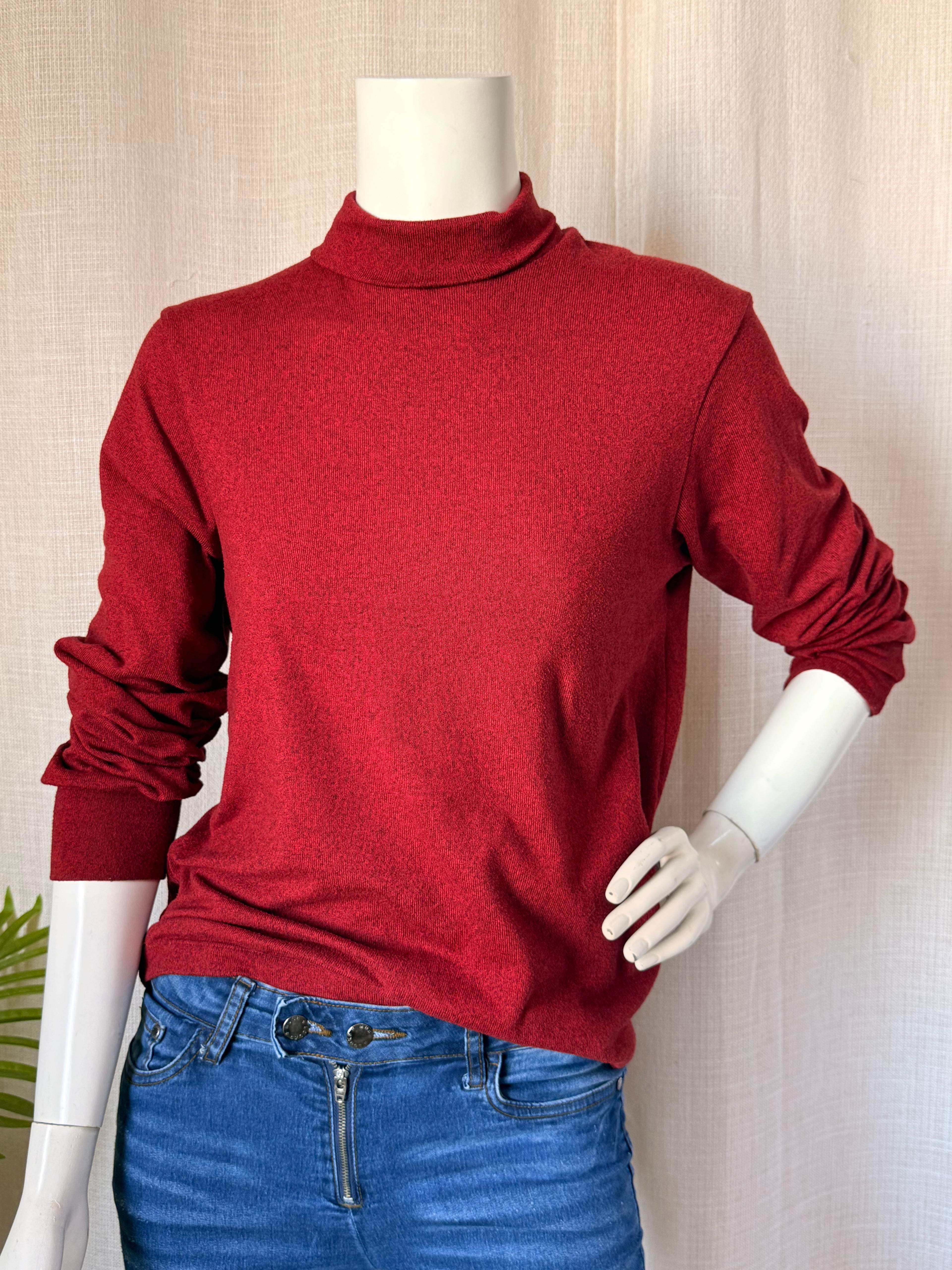 Uniqlo Dark Red Heathered Mock Neck Sweater | Small