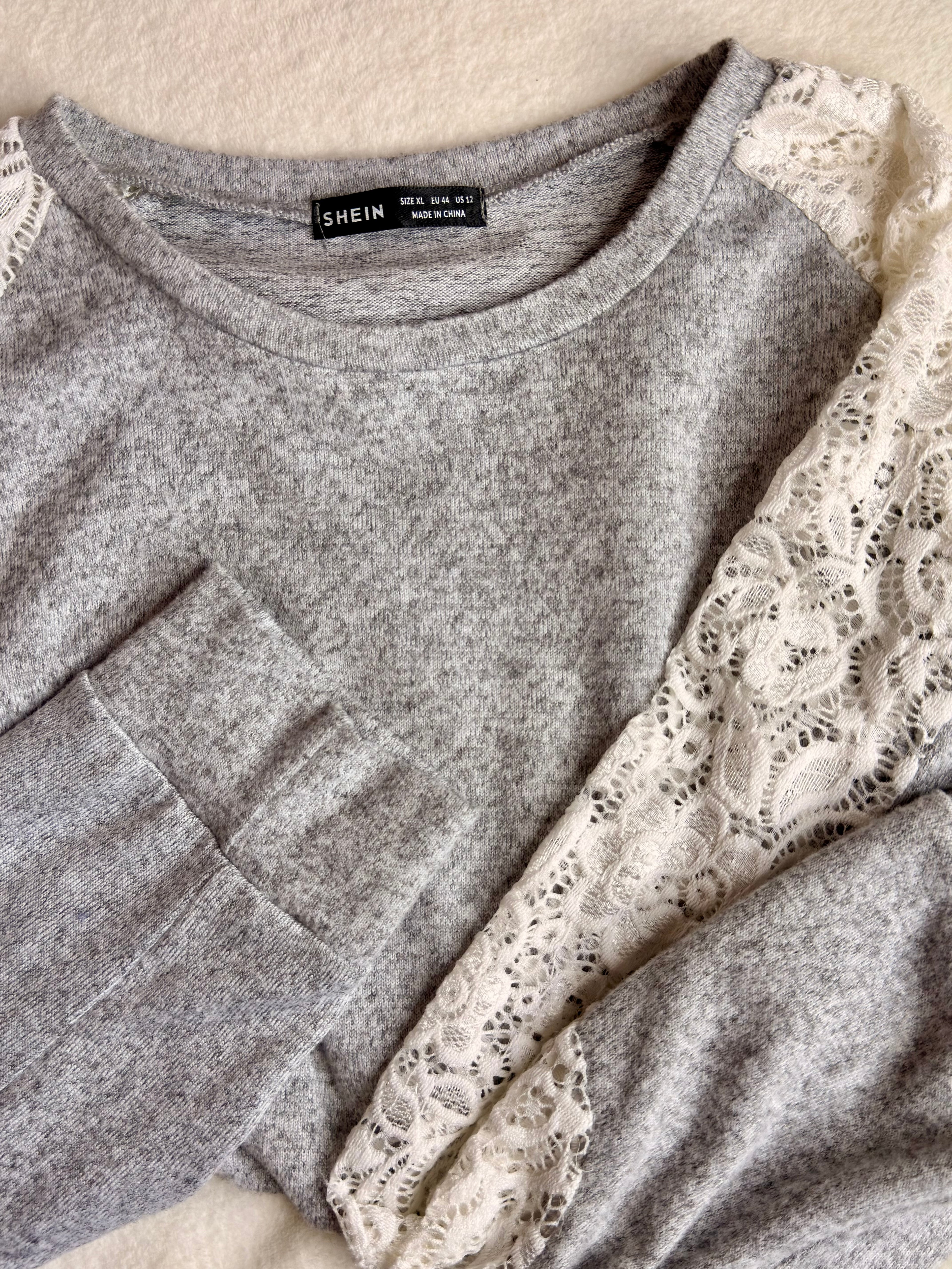 SHEIN سويت شيرت رمادي بأكمام دانتيل | XL